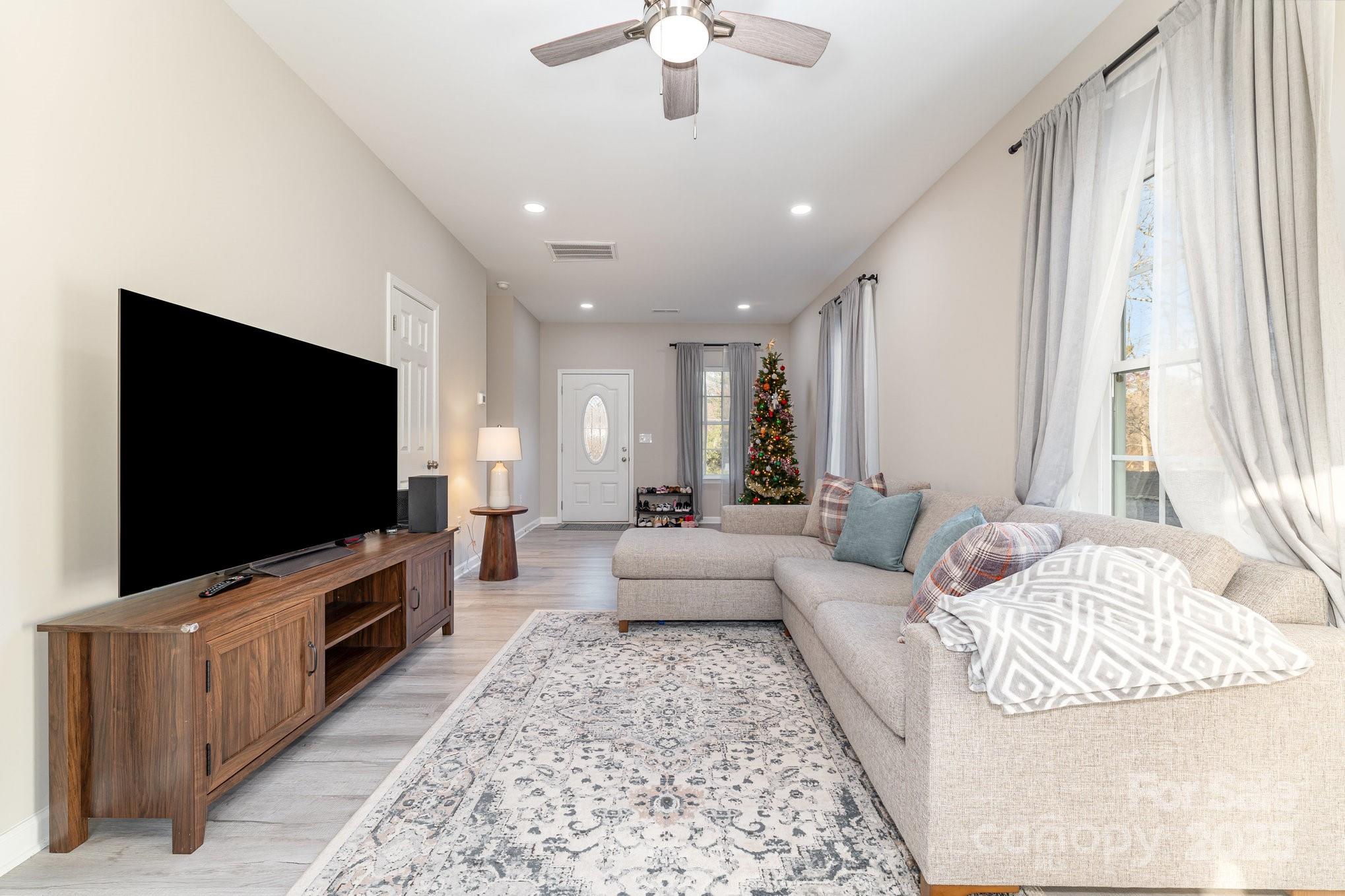 201 Hendrix Drive — Kernersville