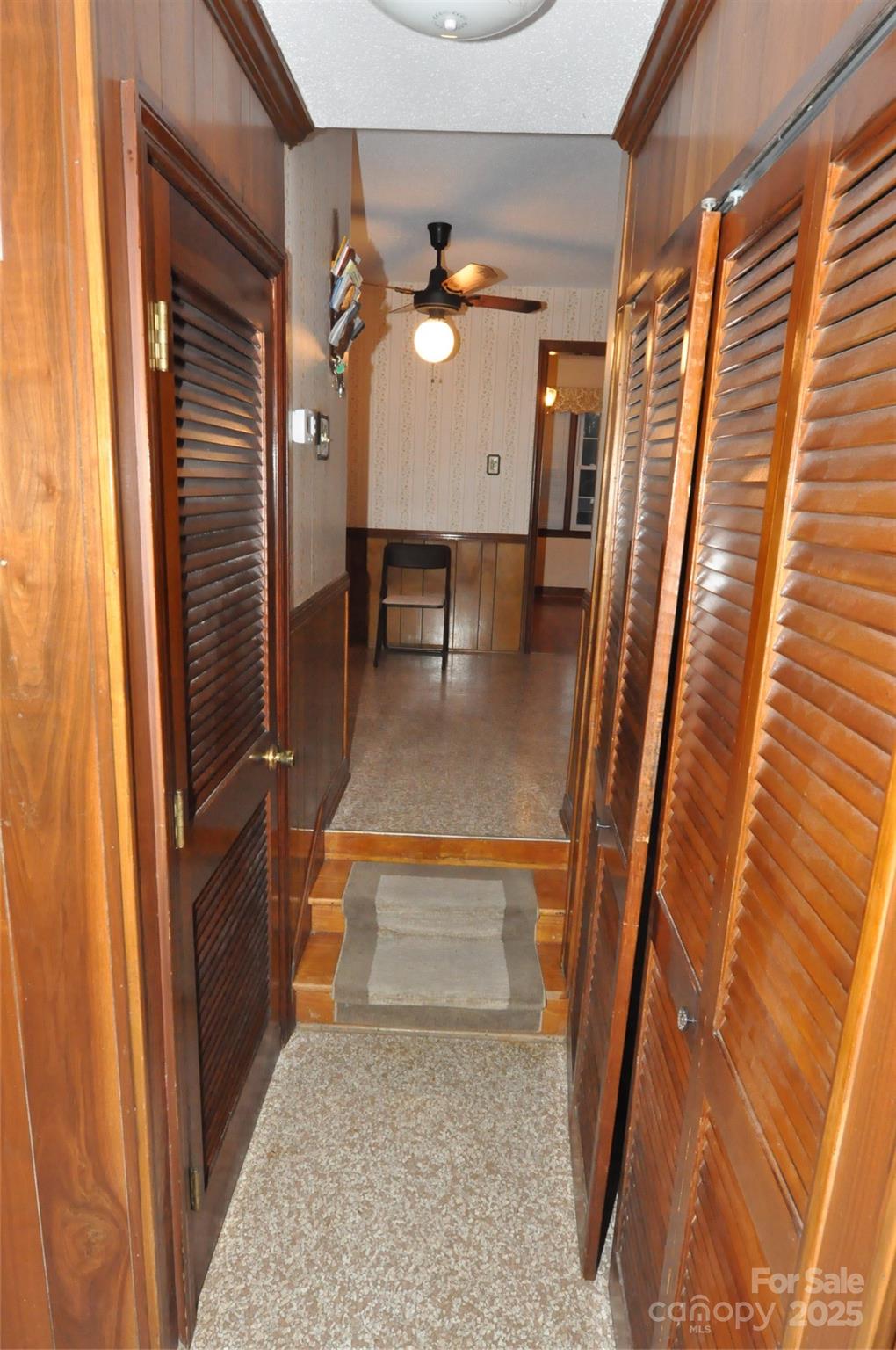 752 Cedar Lane — Chester