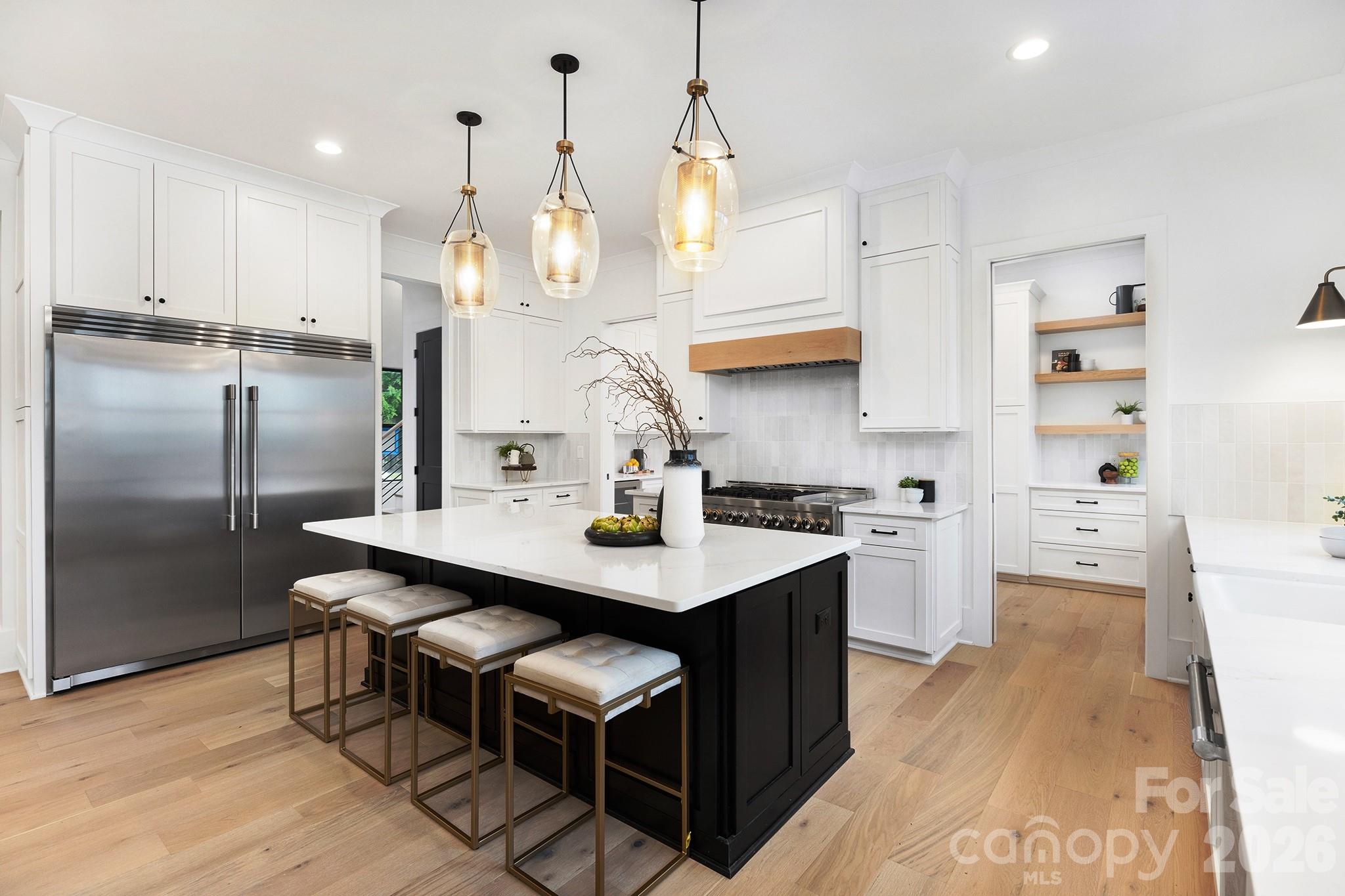 18304 Rosapenny Road — Charlotte