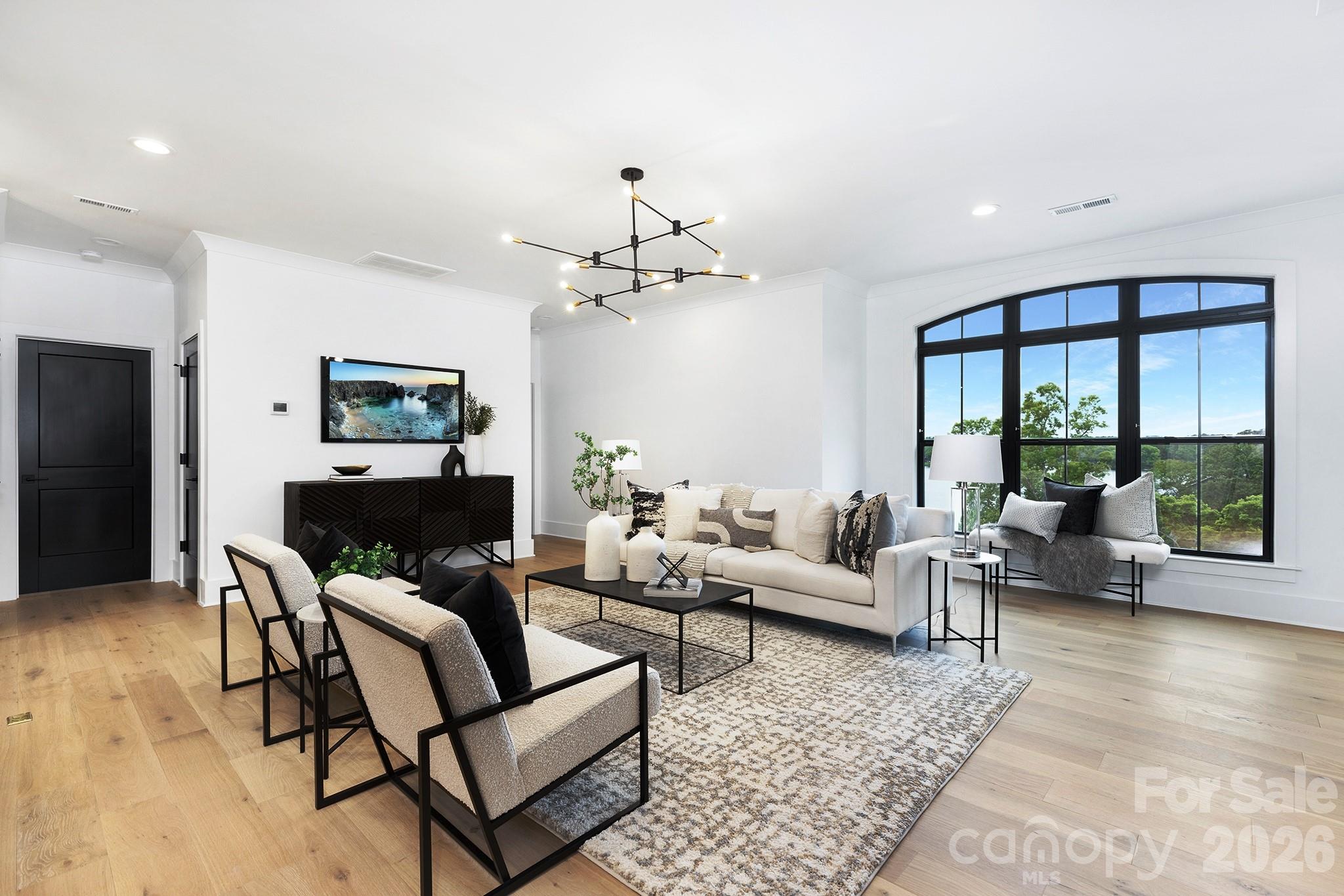 18304 Rosapenny Road — Charlotte