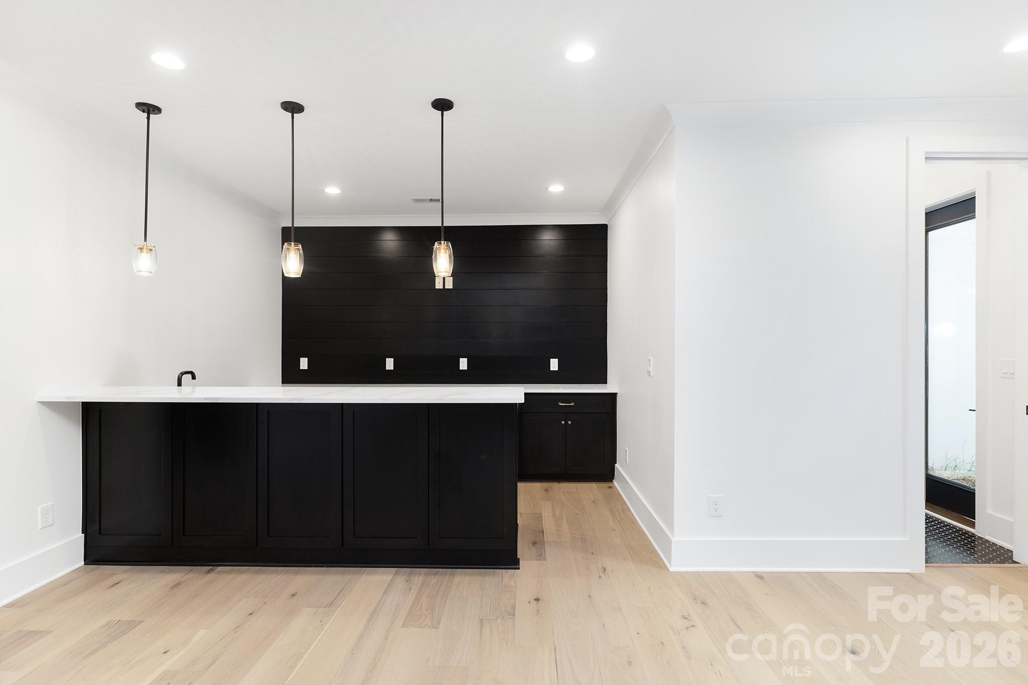 18304 Rosapenny Road — Charlotte