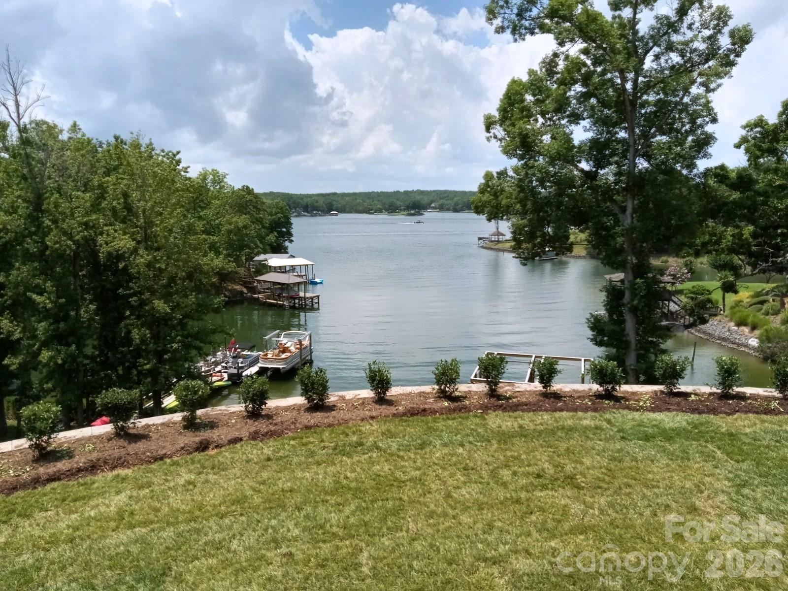 18304 Rosapenny Road — Charlotte