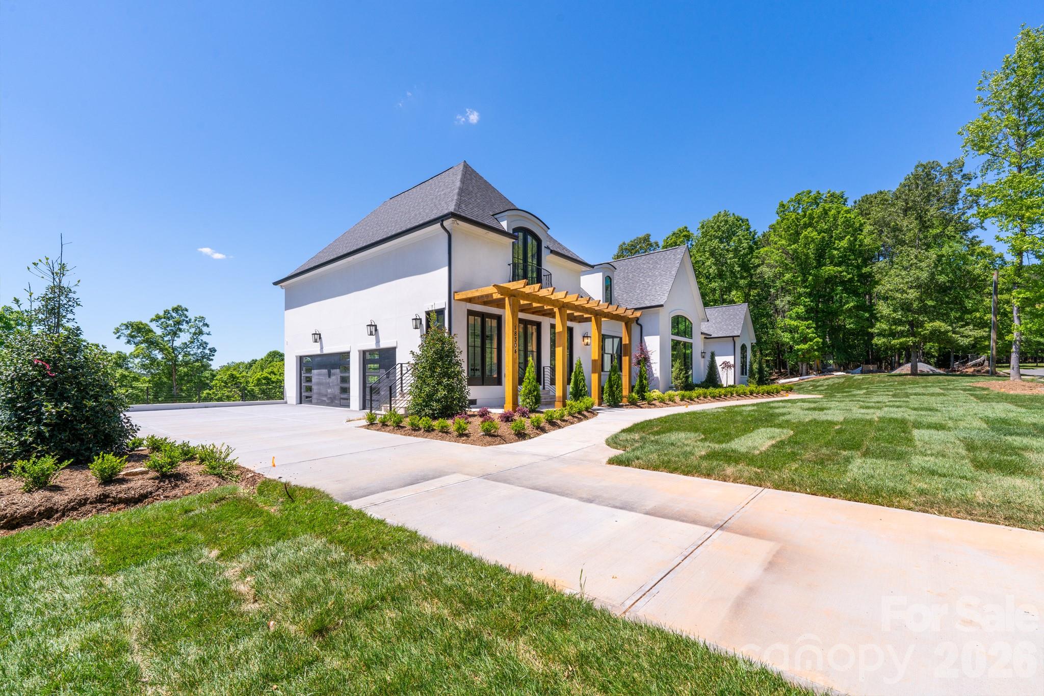 18304 Rosapenny Road — Charlotte