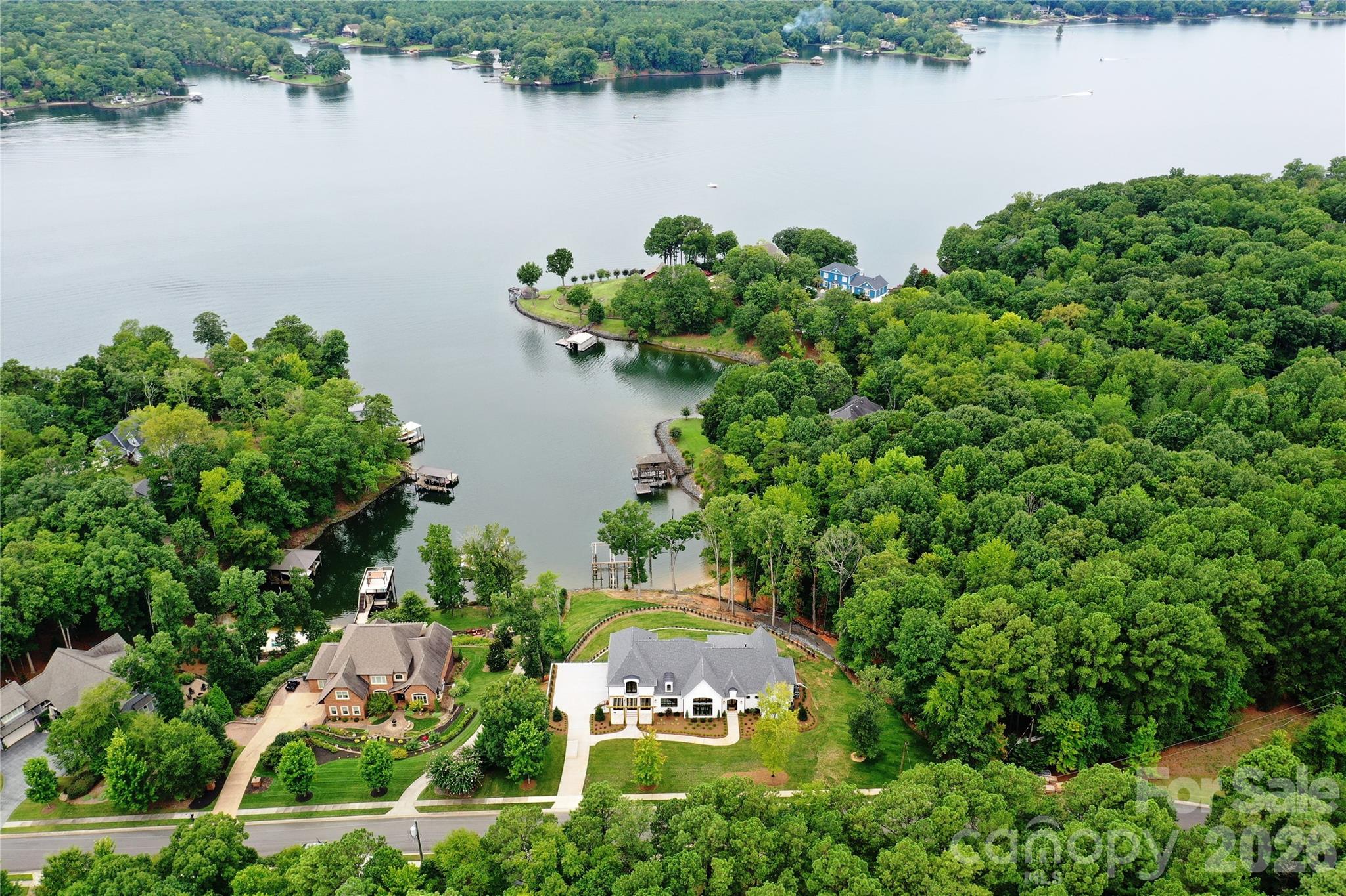 18304 Rosapenny Road — Charlotte