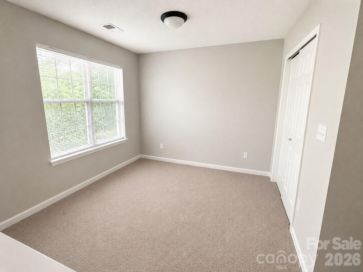 10213 University Park Lane — Charlotte