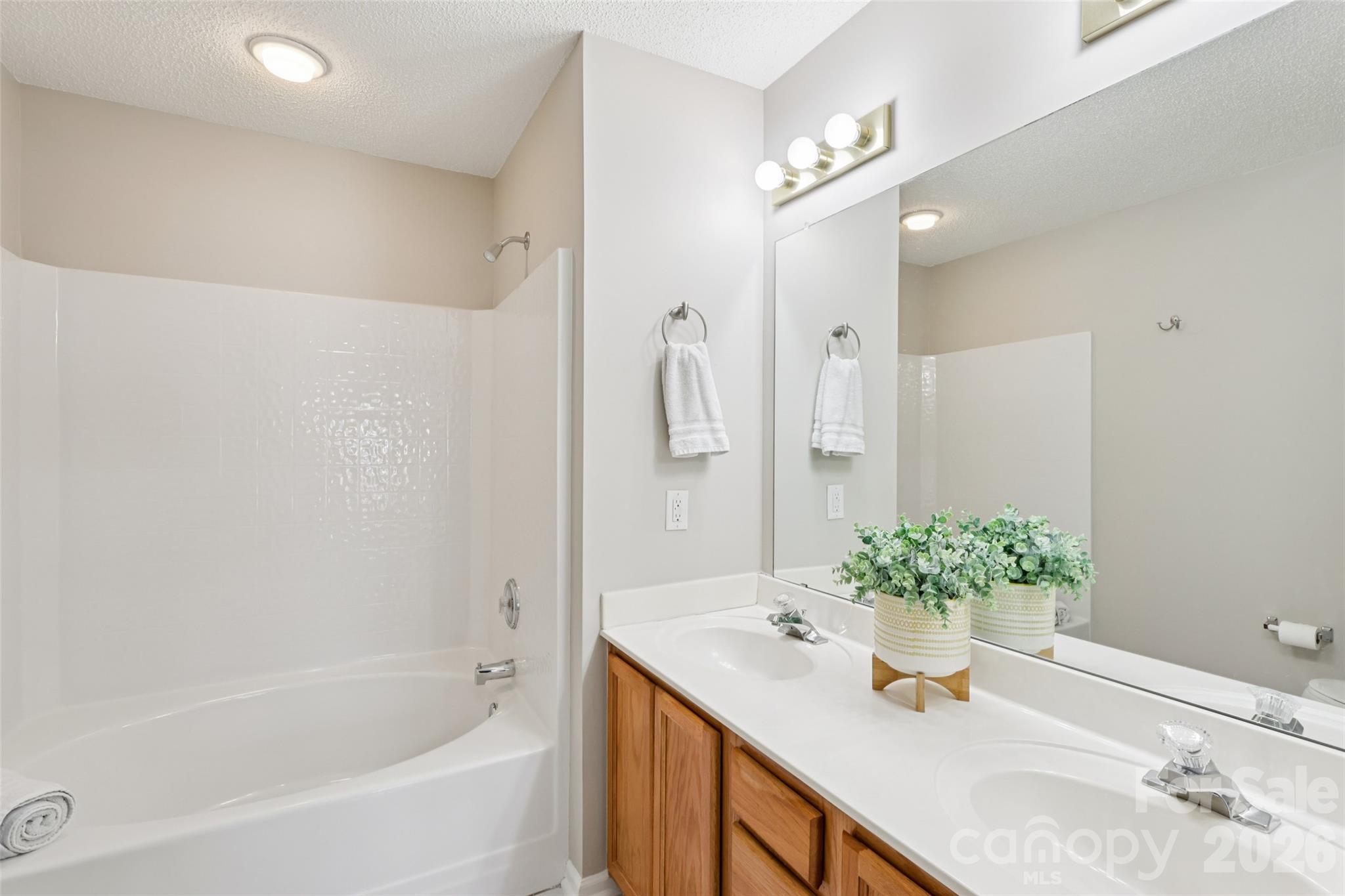 10213 University Park Lane — Charlotte