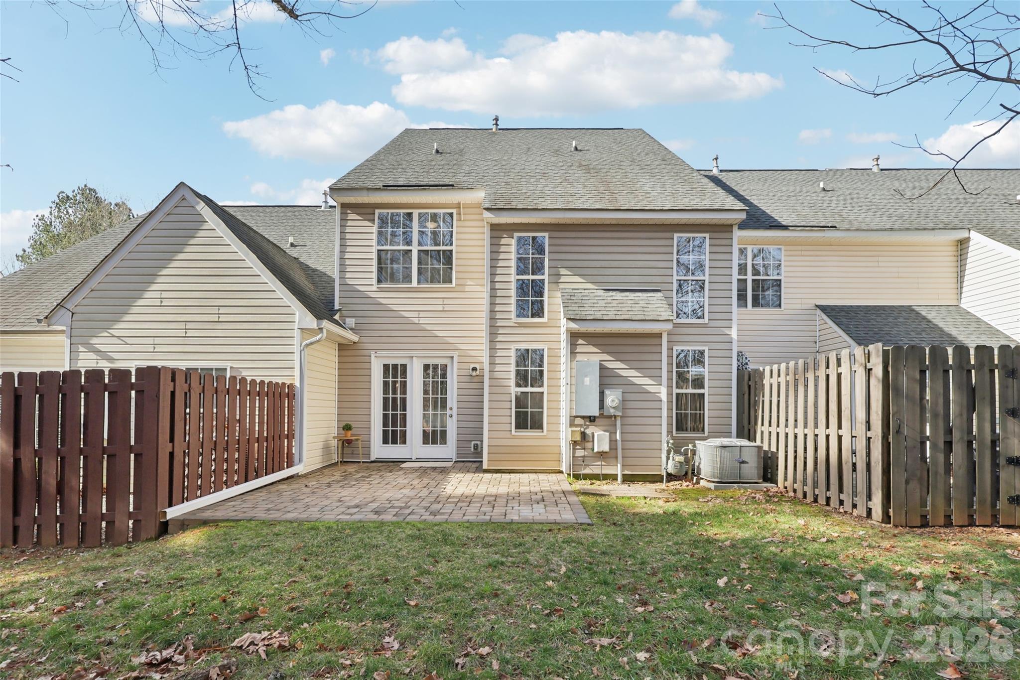 10213 University Park Lane — Charlotte
