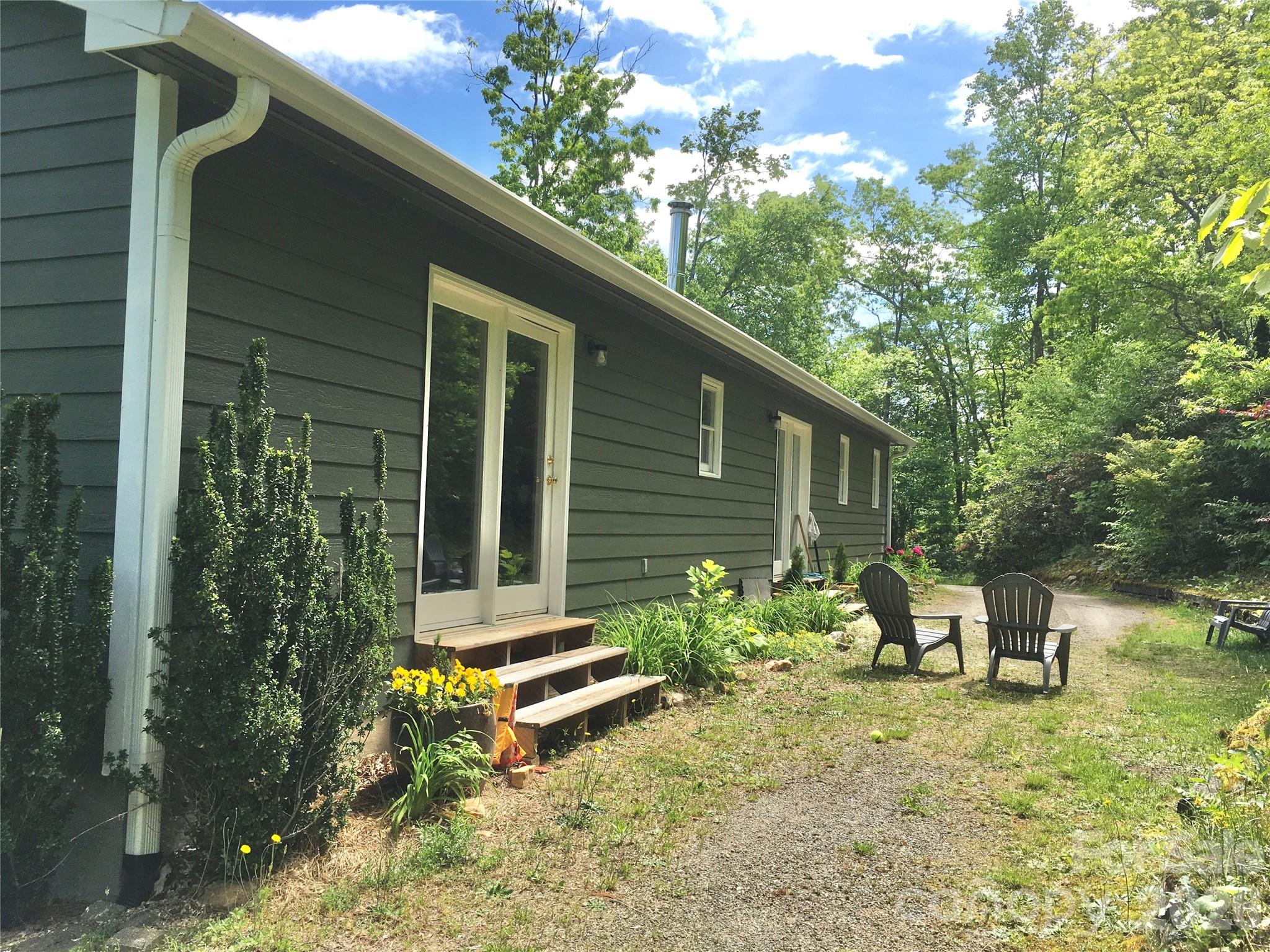 73 The Old Run Road — Fairview