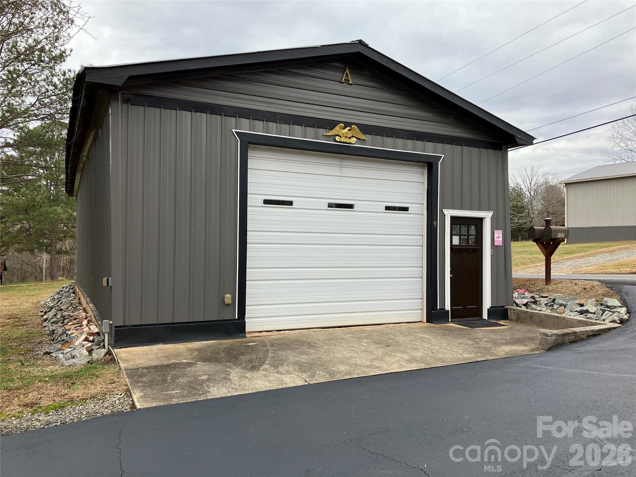 157 N Main Street — Bostic