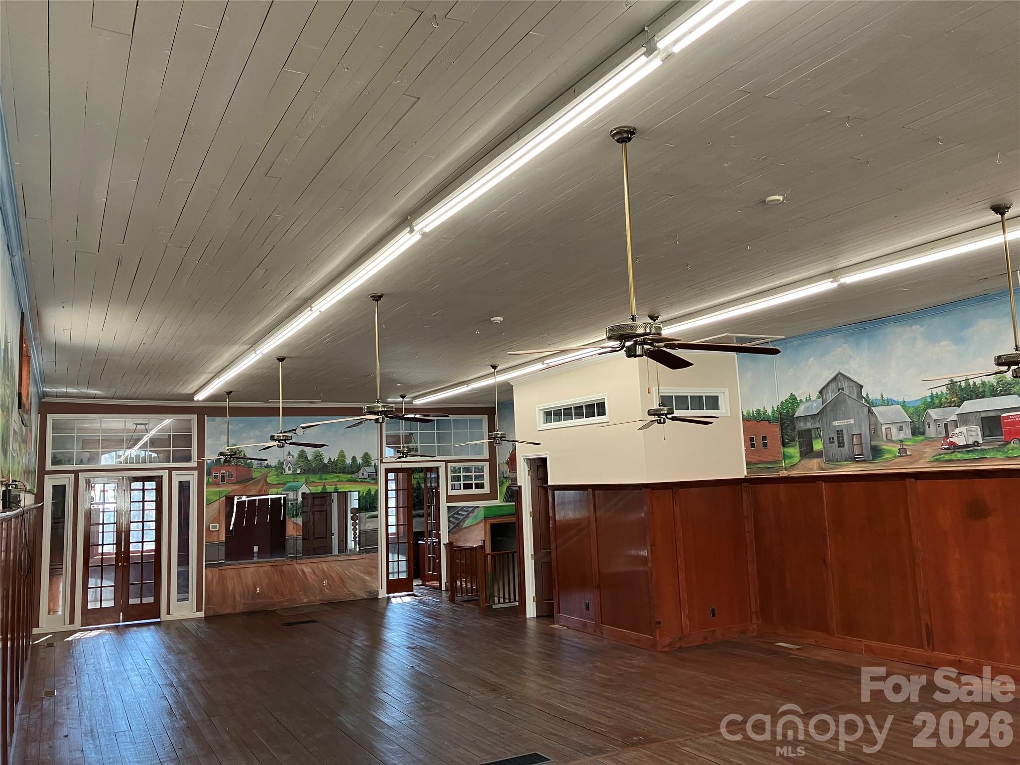 157 N Main Street — Bostic