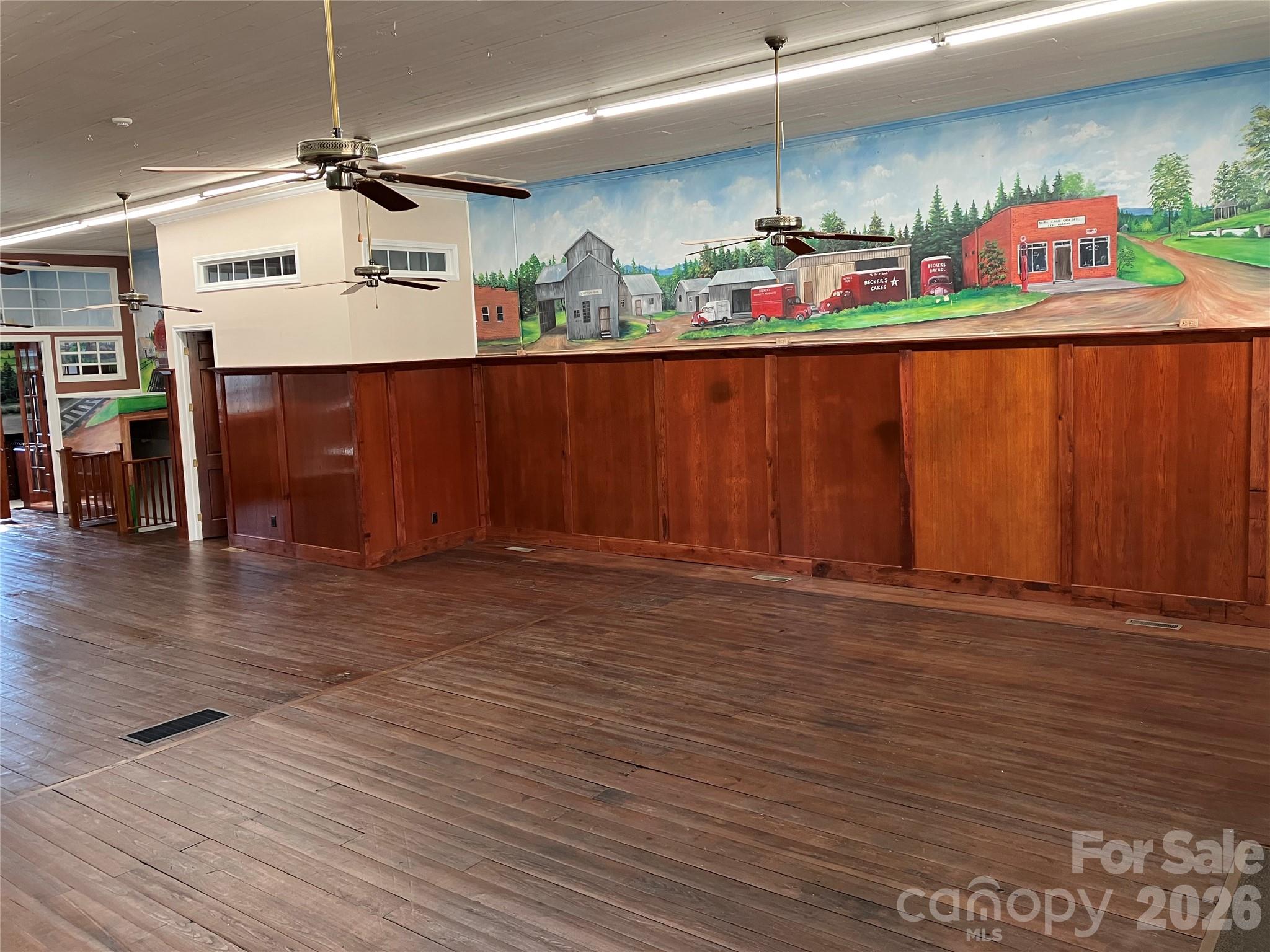 157 N Main Street — Bostic