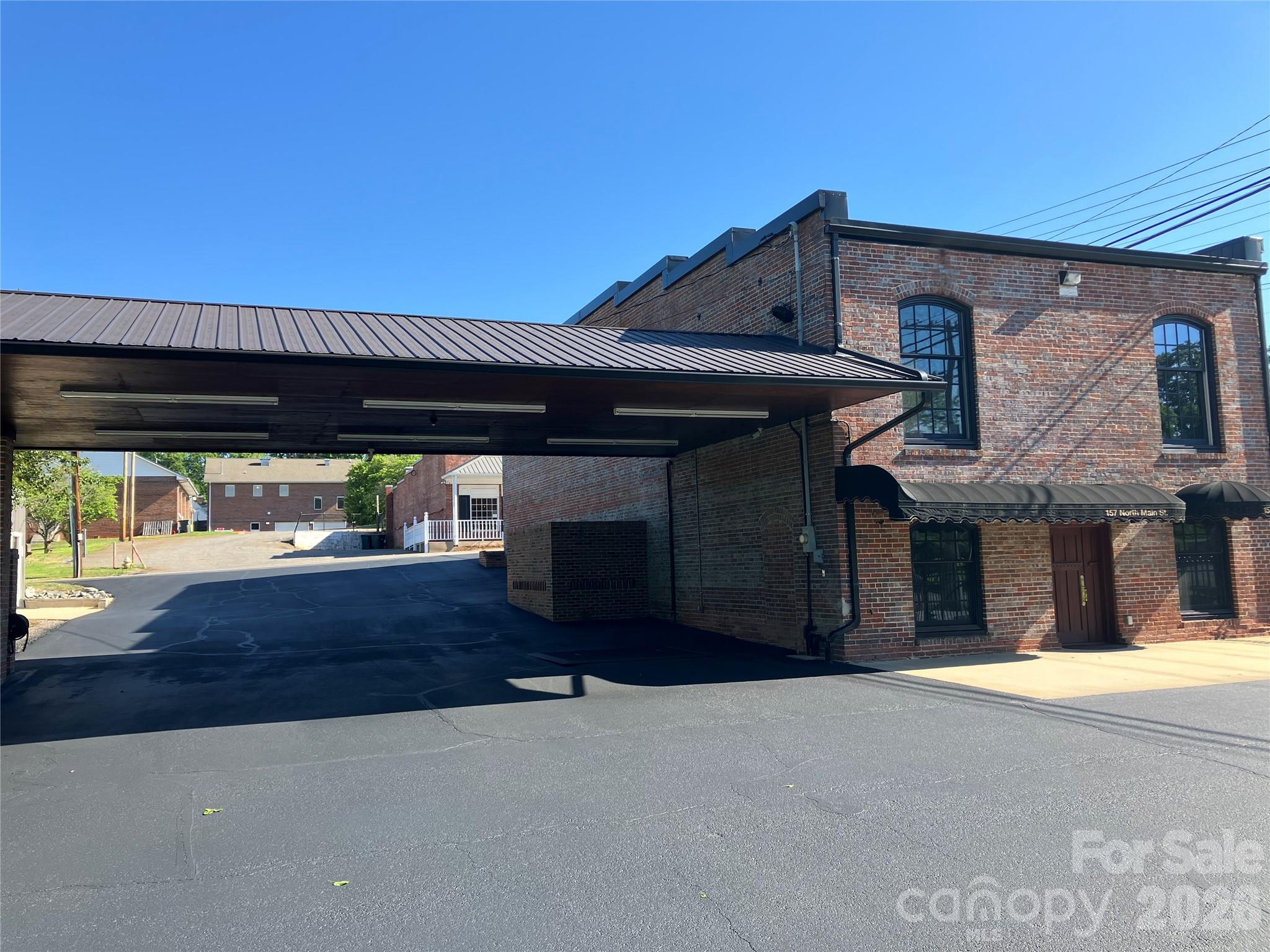 157 N Main Street — Bostic