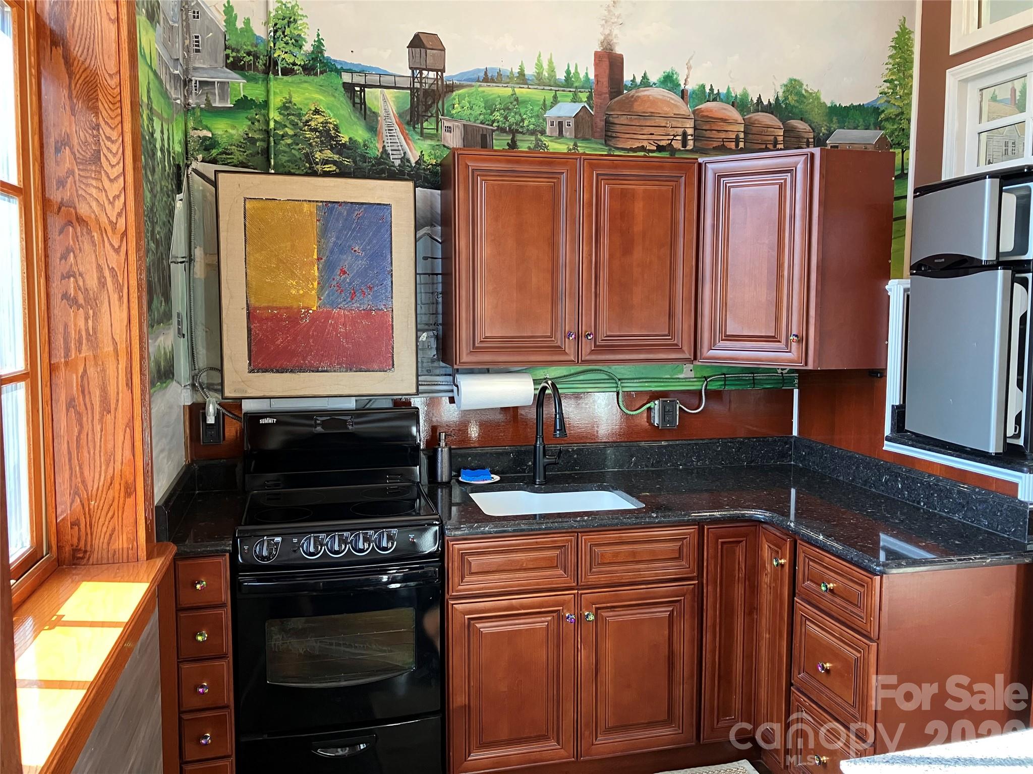 157 N Main Street — Bostic