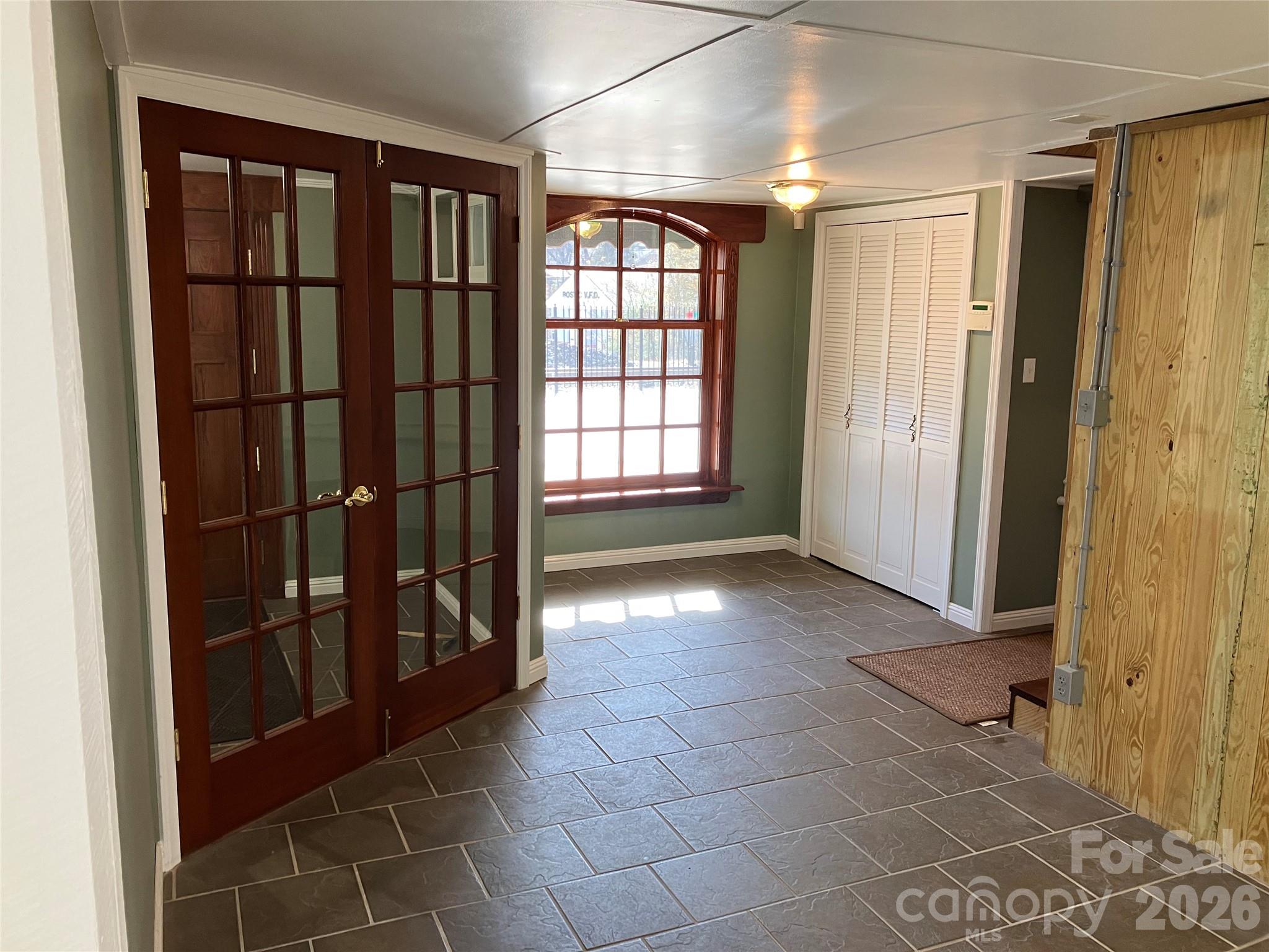 157 N Main Street — Bostic