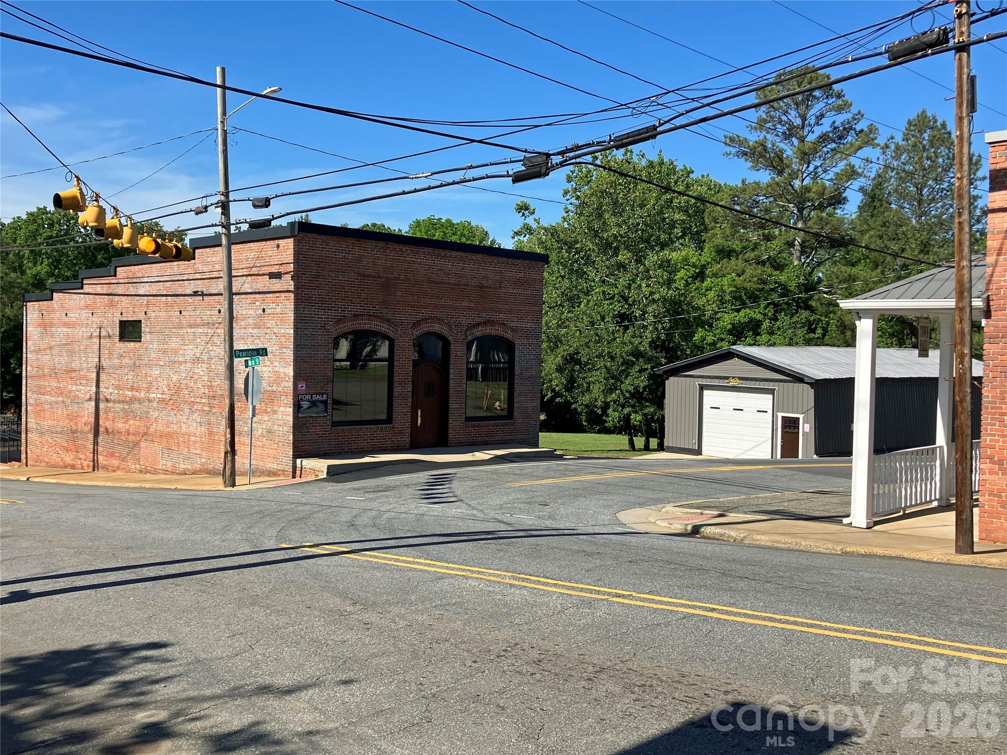 157 N Main Street — Bostic