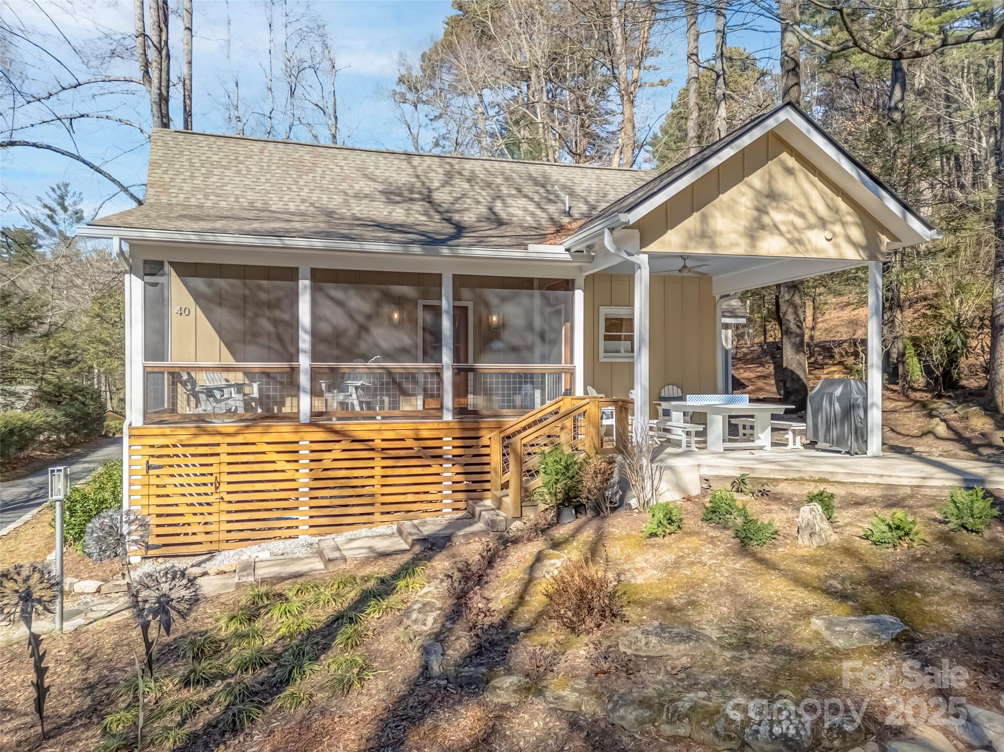 40 Toxaway Landing Drive — Lake Toxaway