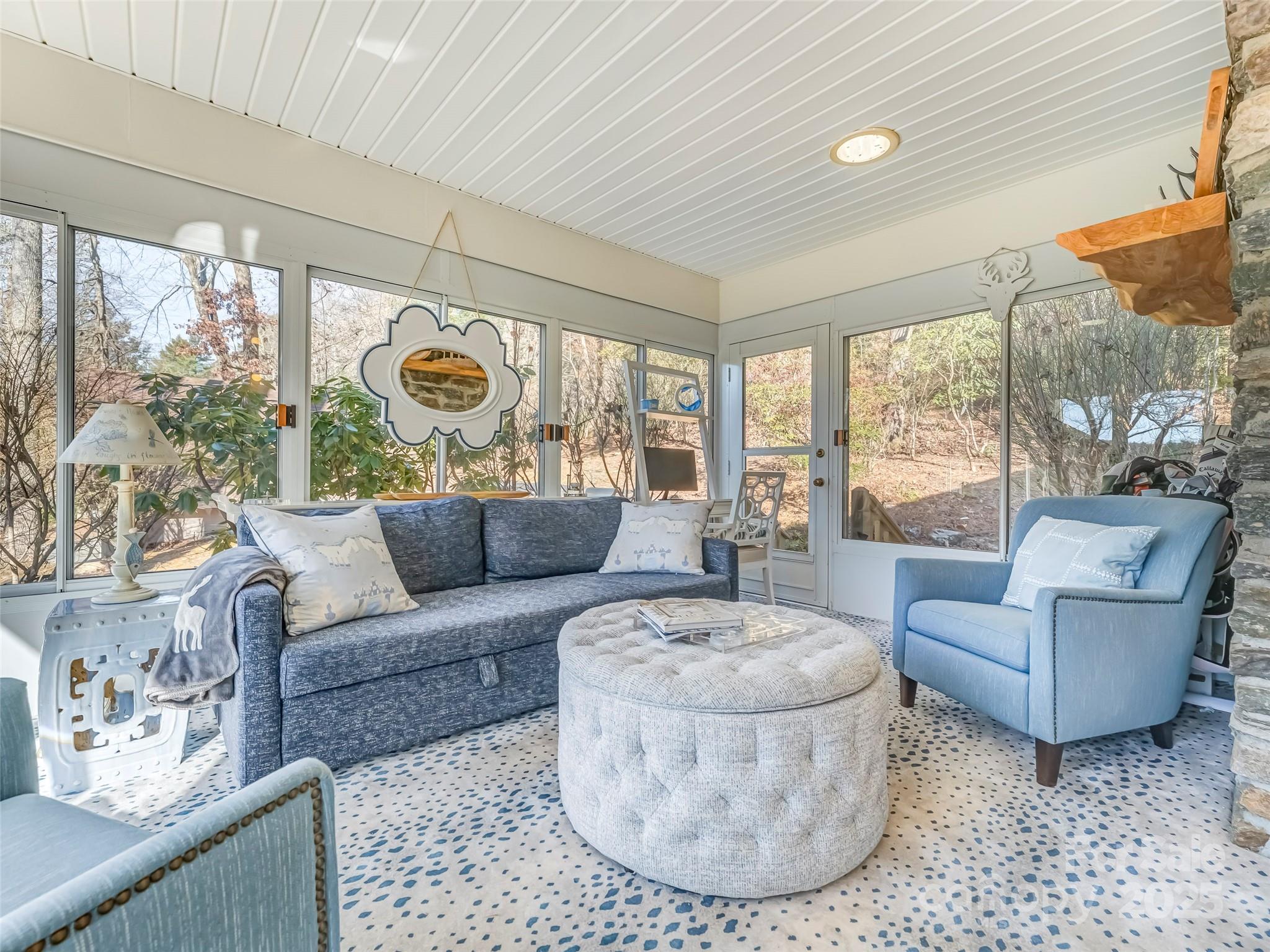 40 Toxaway Landing Drive — Lake Toxaway