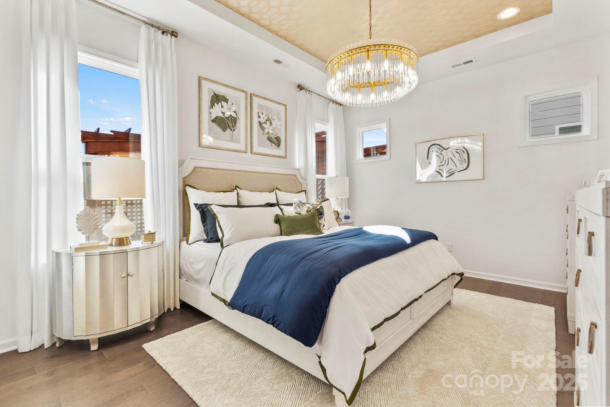 5068 Duval Circle — Tega Cay