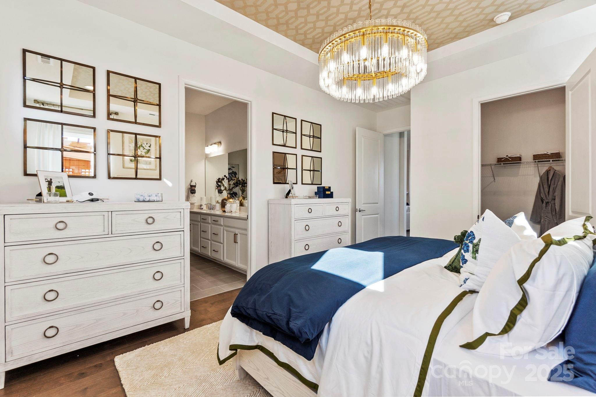 5068 Duval Circle — Tega Cay