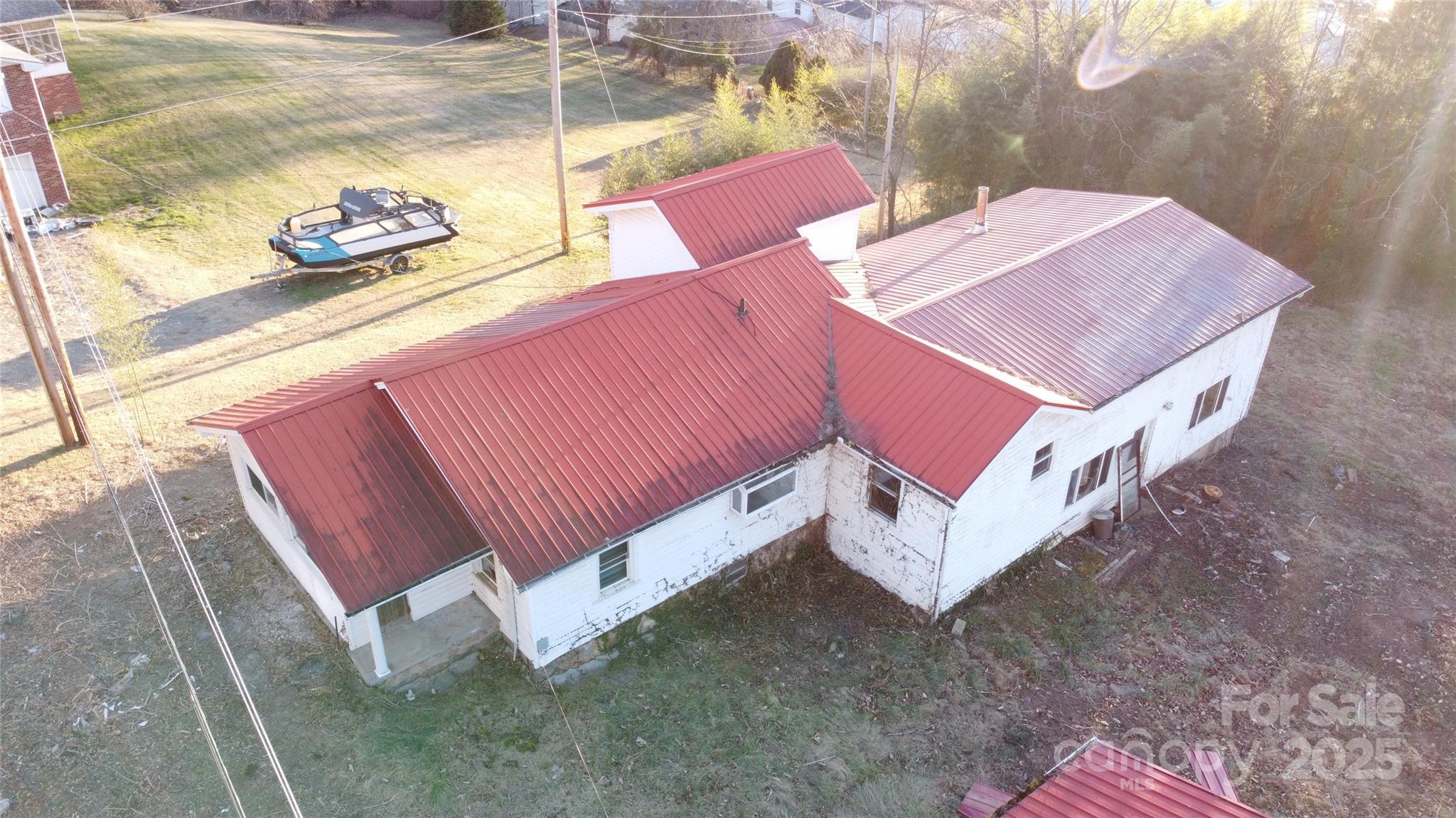 98 Lower Glady Fork Road — Candler
