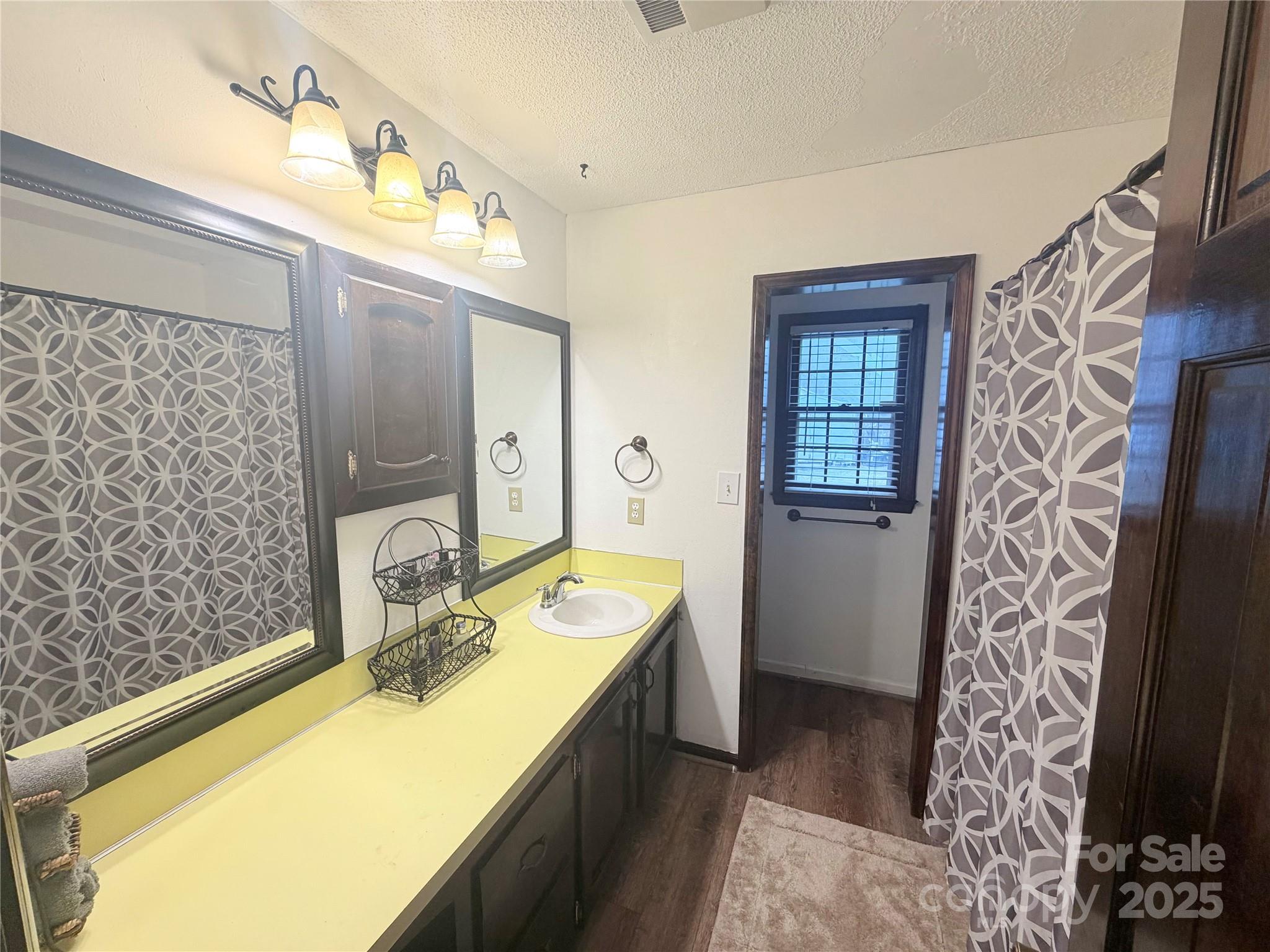 709 Woodside Drive — Kings Mountain