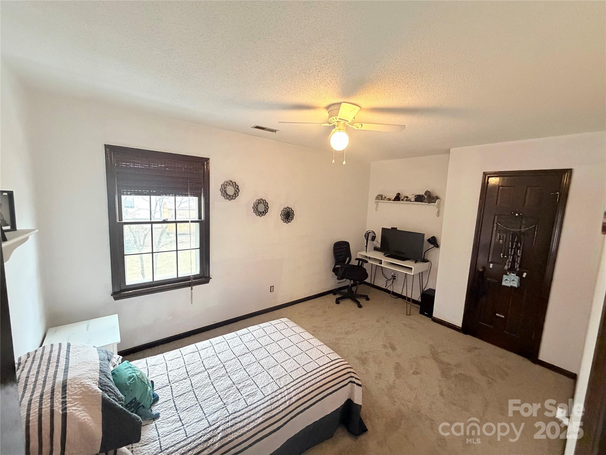 709 Woodside Drive — Kings Mountain