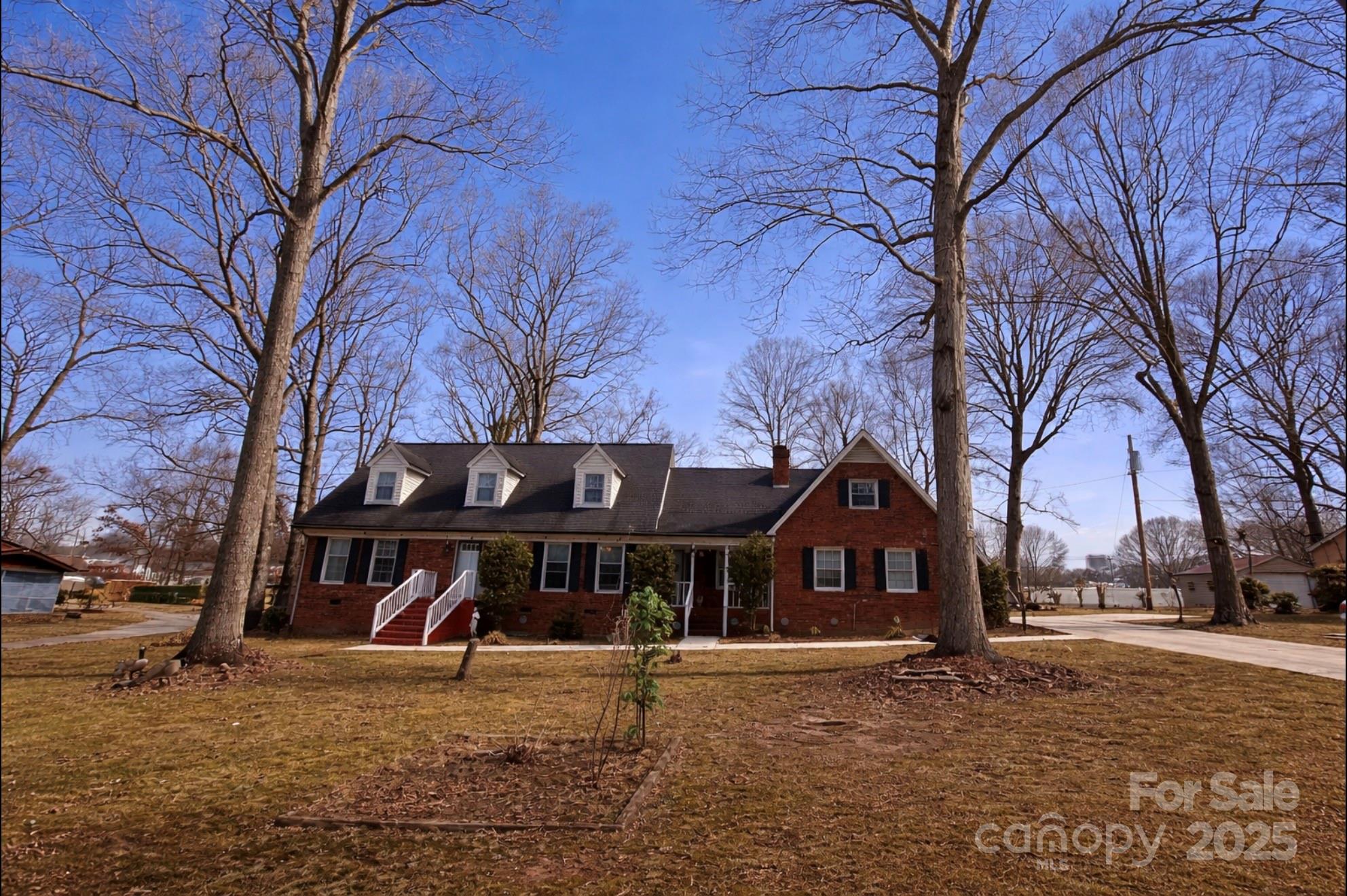 709 Woodside Drive — Kings Mountain