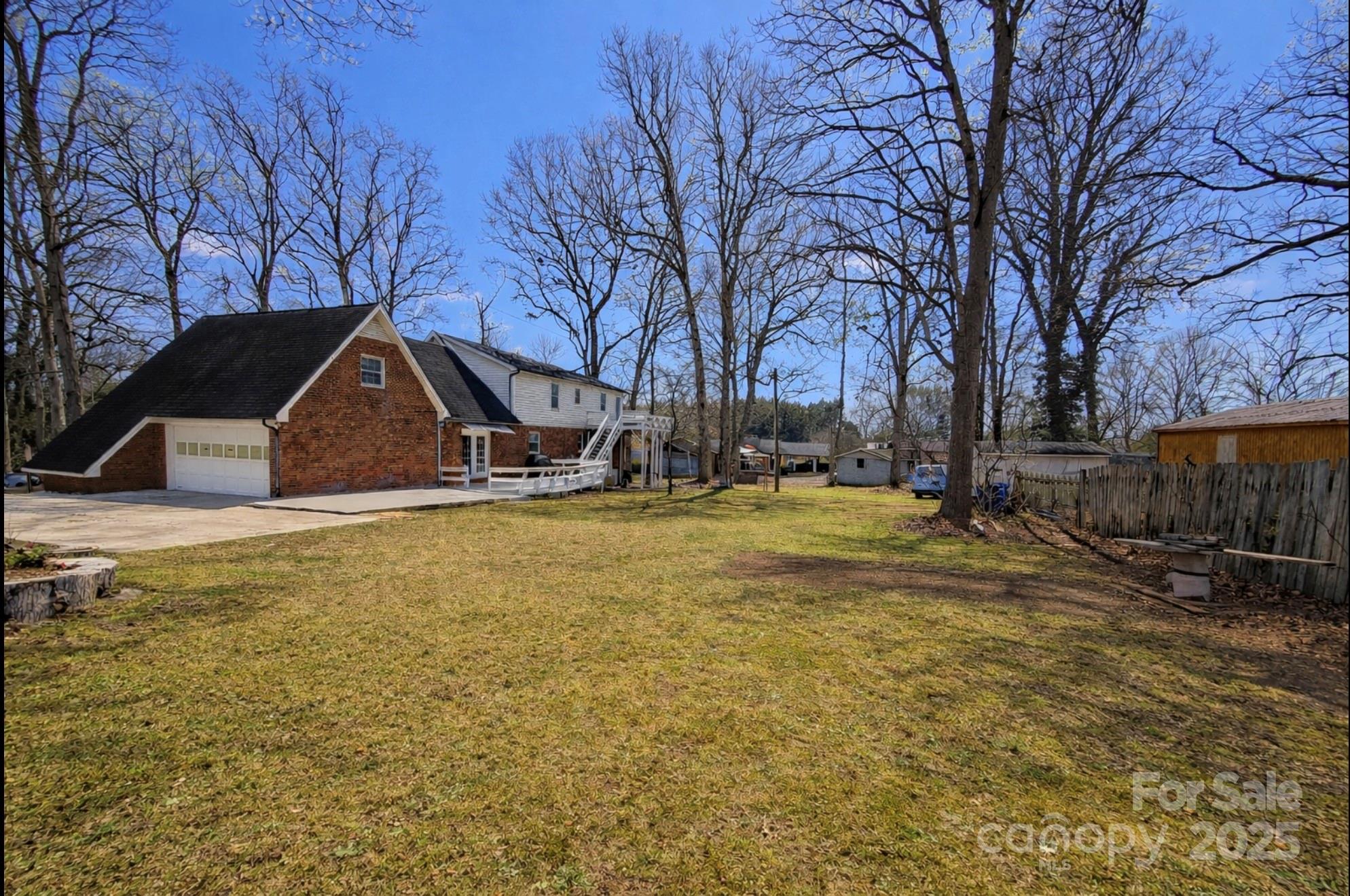 709 Woodside Drive — Kings Mountain