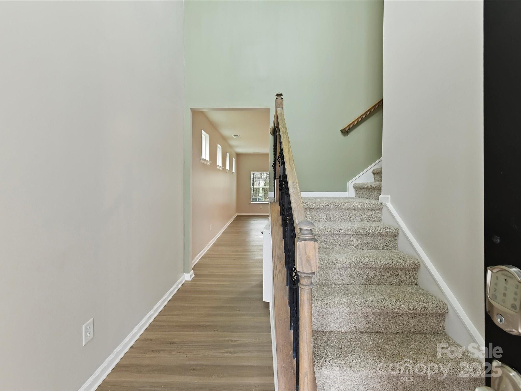 1257 Loggerhead Drive — Lancaster