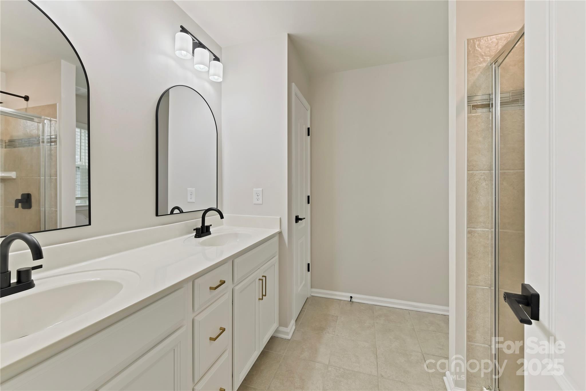 1257 Loggerhead Drive — Lancaster