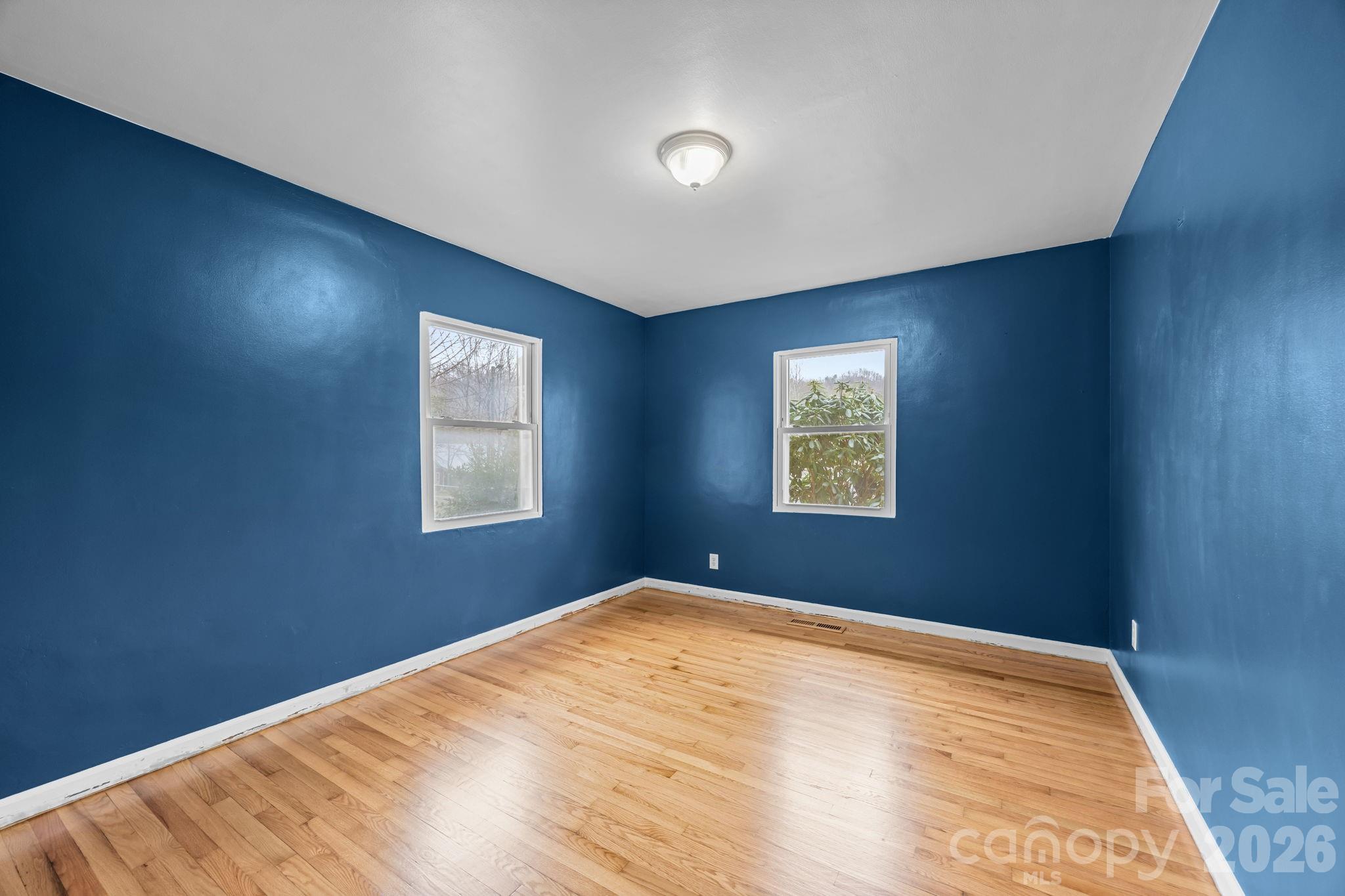 82 Greasy Cove Road — Leicester