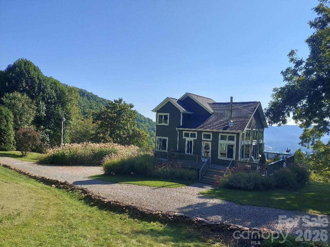 1201 Cathey Cove Road — Waynesville
