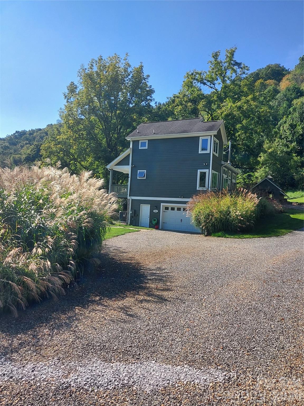 1201 Cathey Cove Road — Waynesville