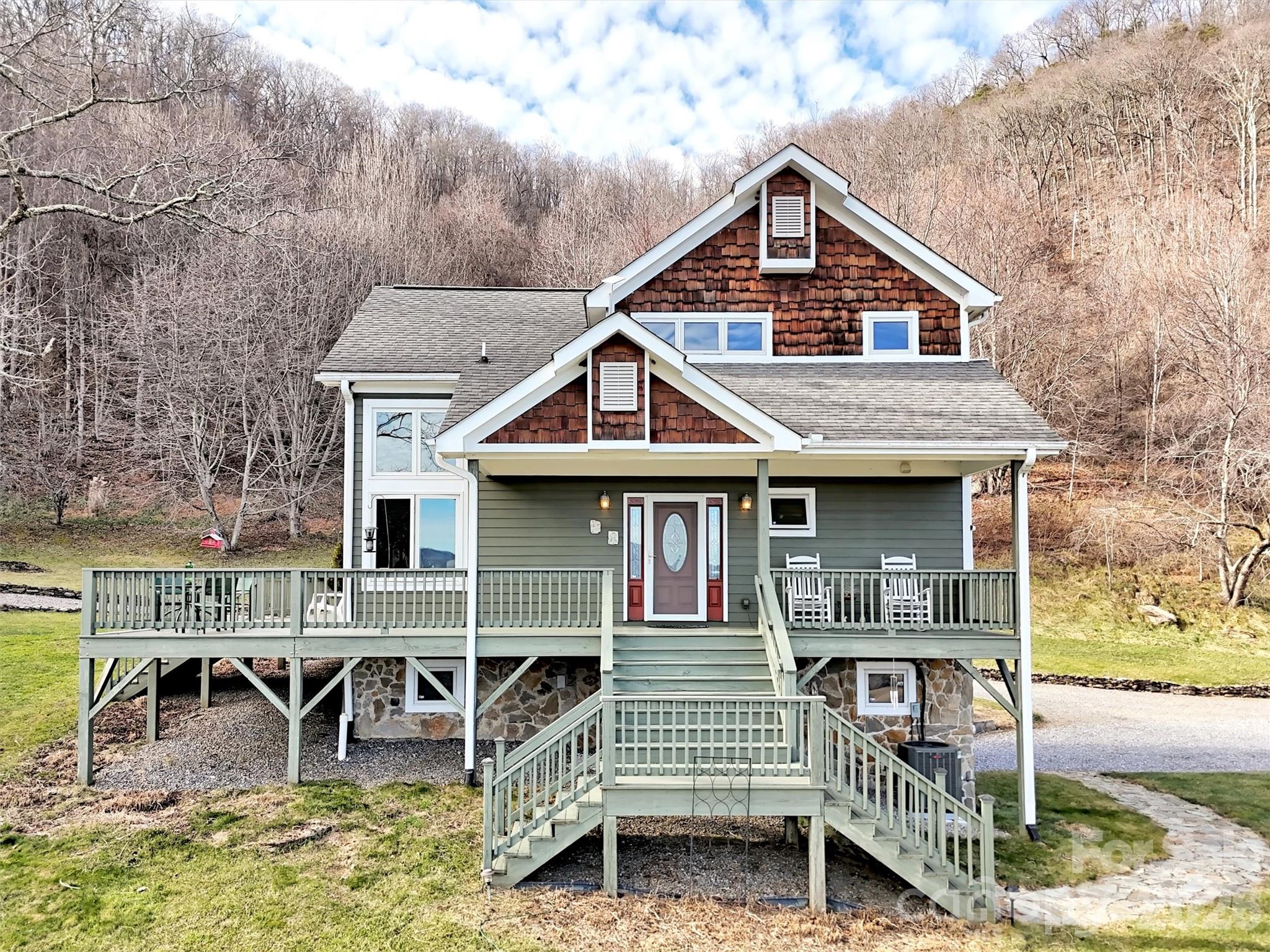 1201 Cathey Cove Road — Waynesville