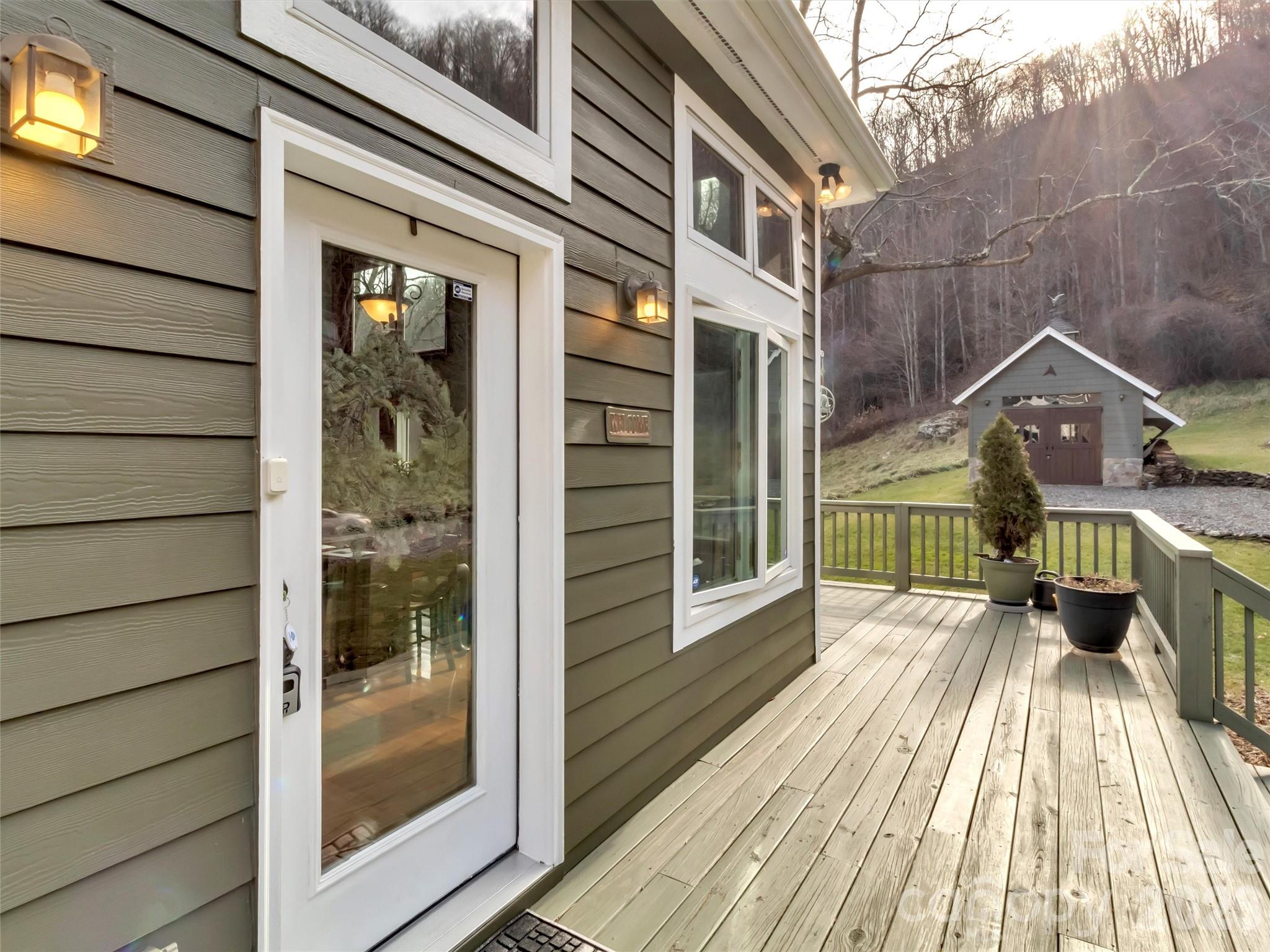 1201 Cathey Cove Road — Waynesville