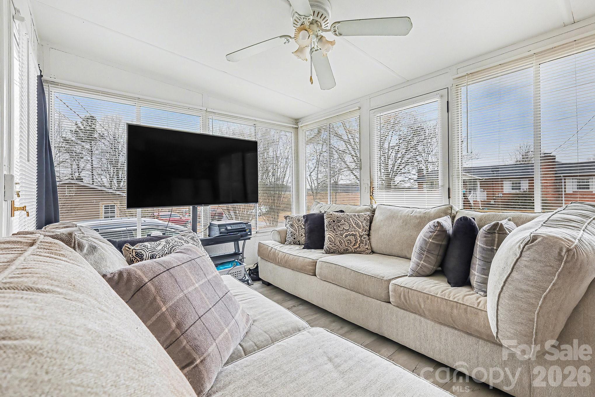 925 S Austin Road — Marshville