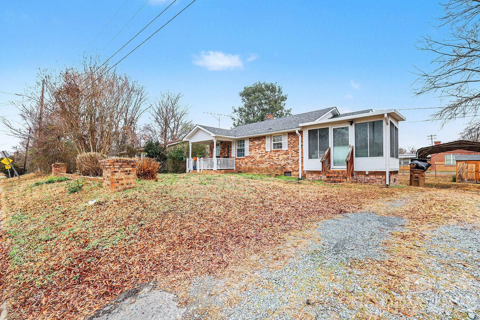 925 S Austin Road — Marshville