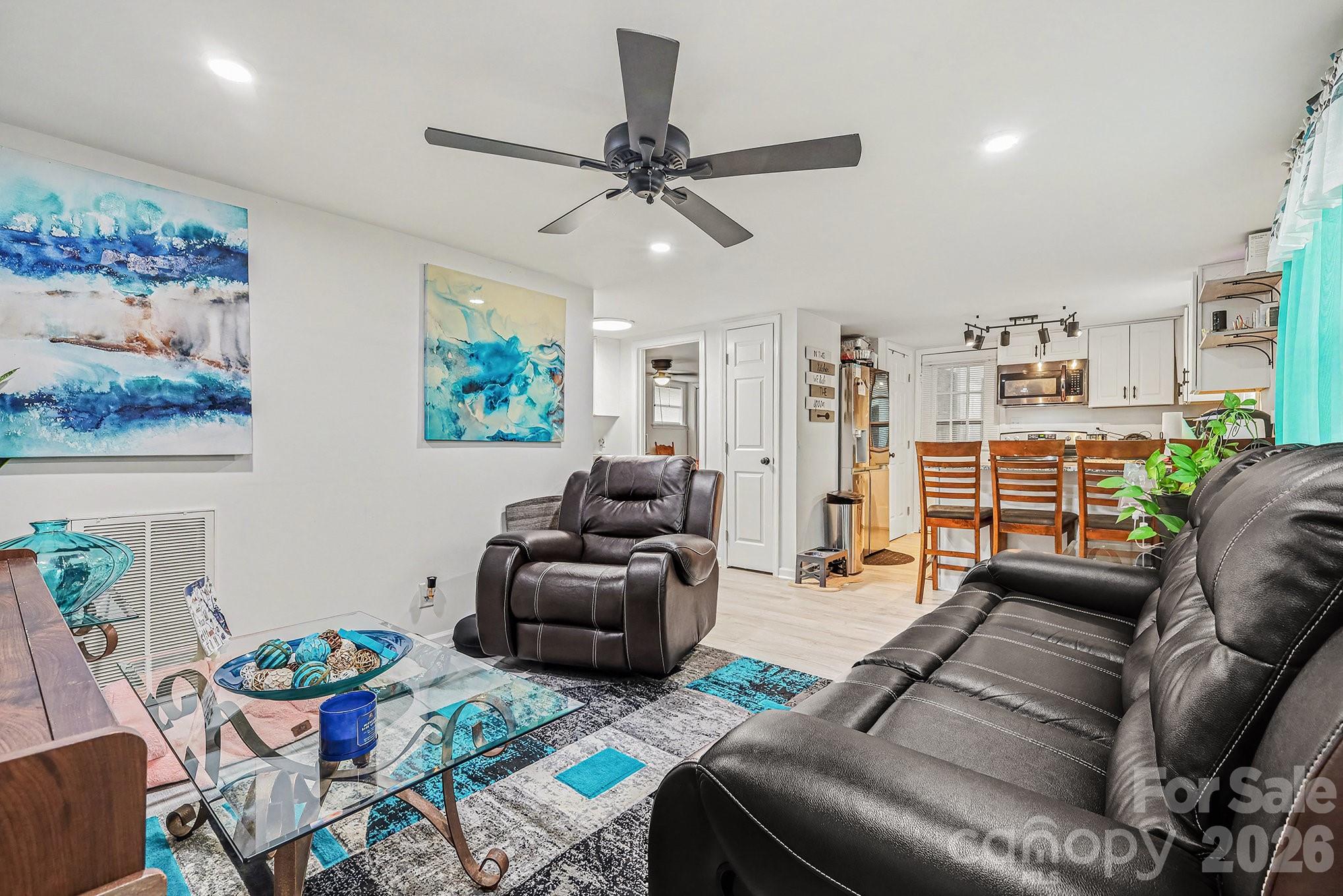 925 S Austin Road — Marshville