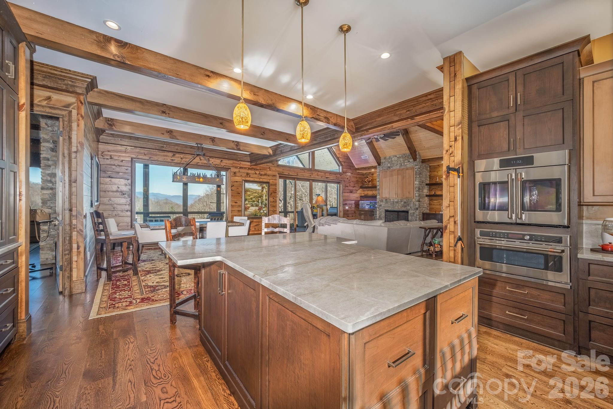 333 Kanasdatsi Drive — Brevard