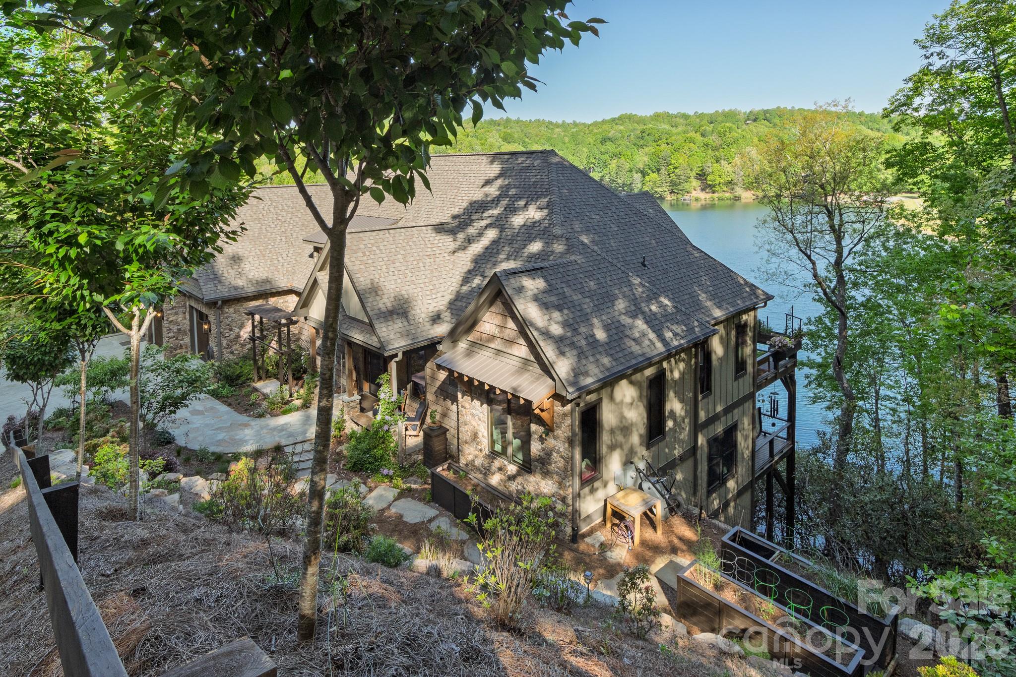 333 Kanasdatsi Drive — Brevard