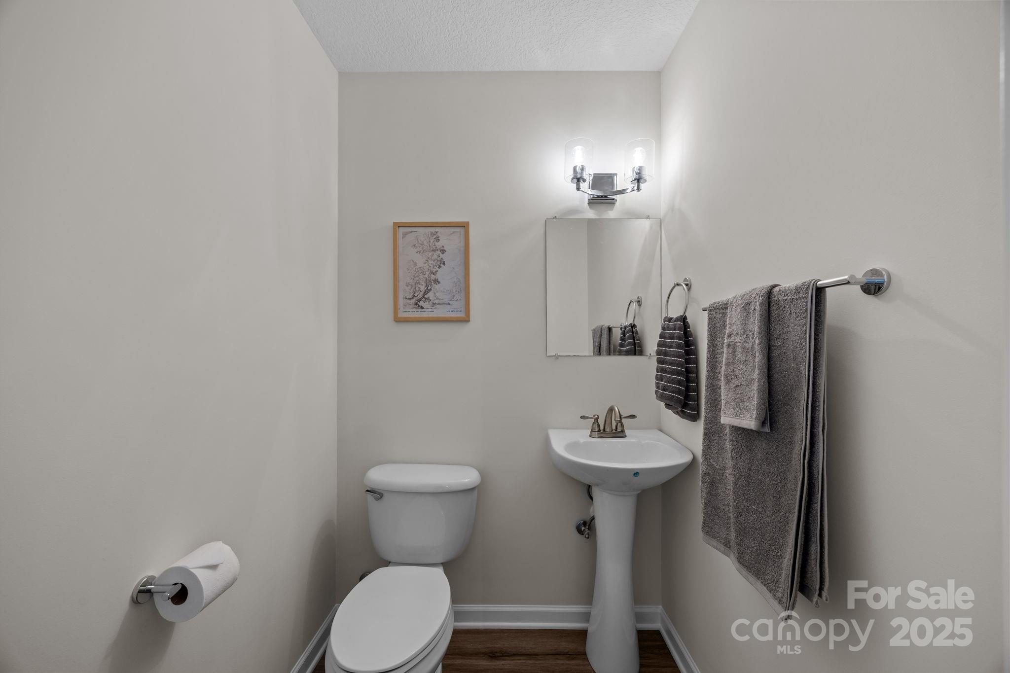 2 Meadow Glen Drive — Fletcher
