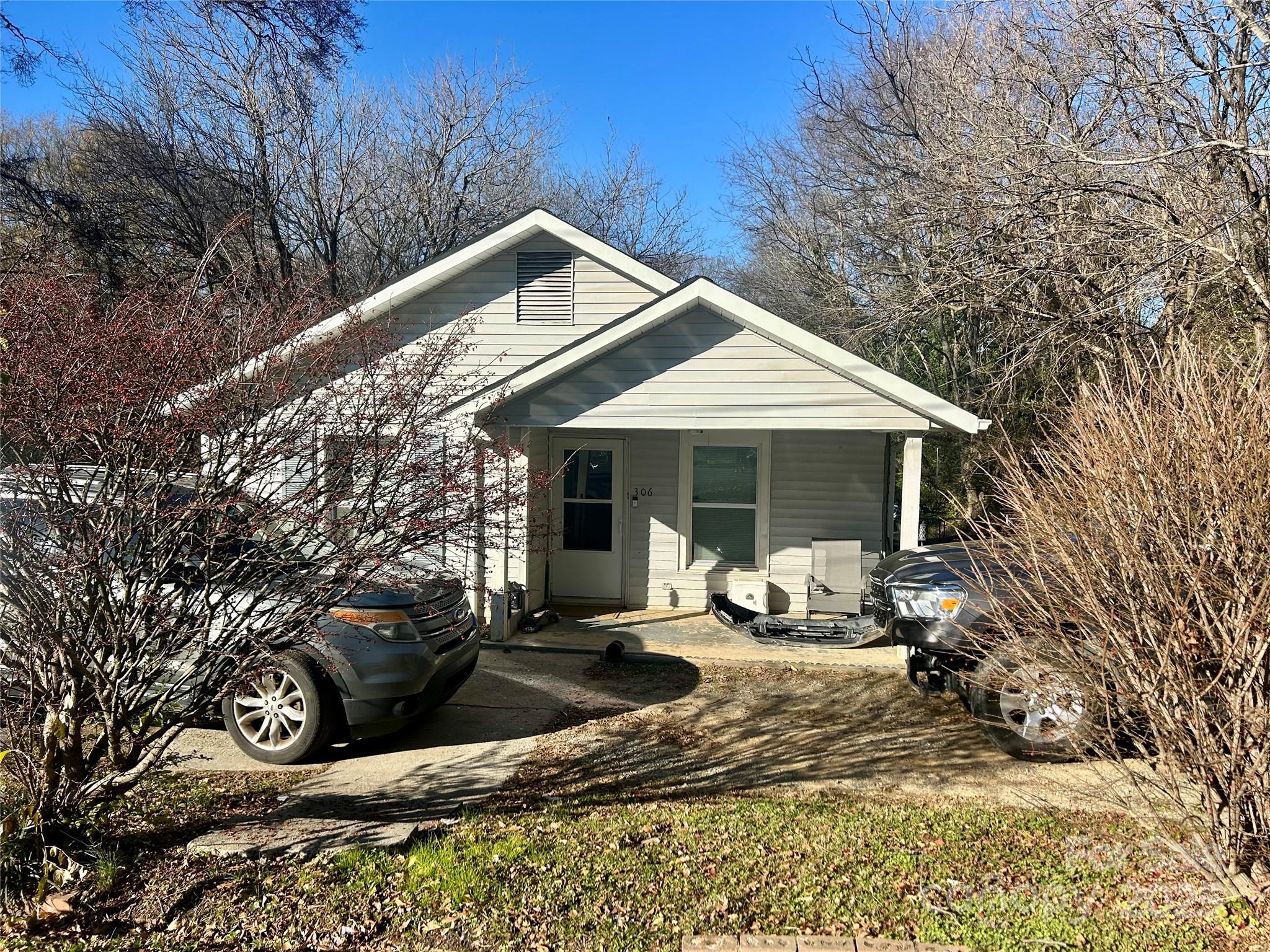 306 Valley Street — Stanley