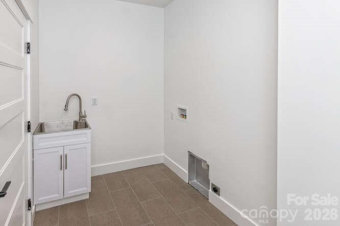 105 Sheila Wynne Drive #8 — Fletcher