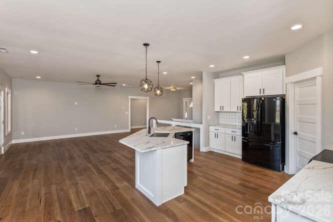 105 Sheila Wynne Drive #8 — Fletcher