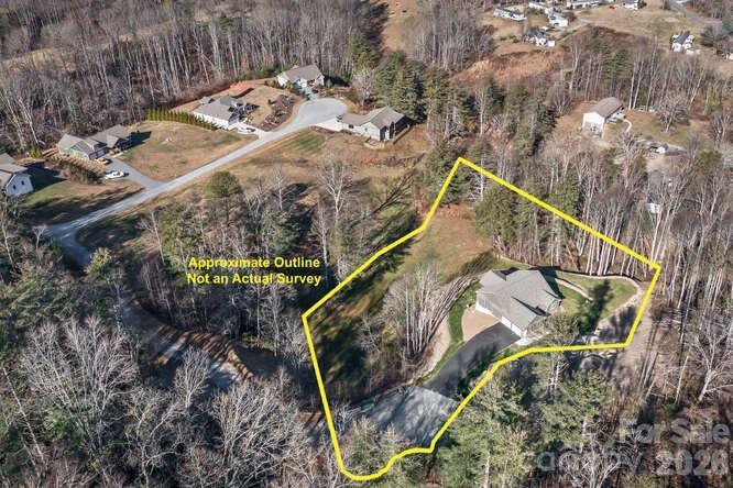 105 Sheila Wynne Drive #8 — Fletcher
