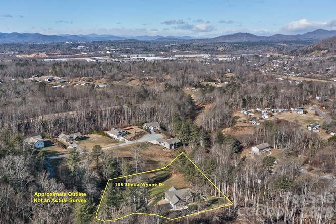 105 Sheila Wynne Drive #8 — Fletcher