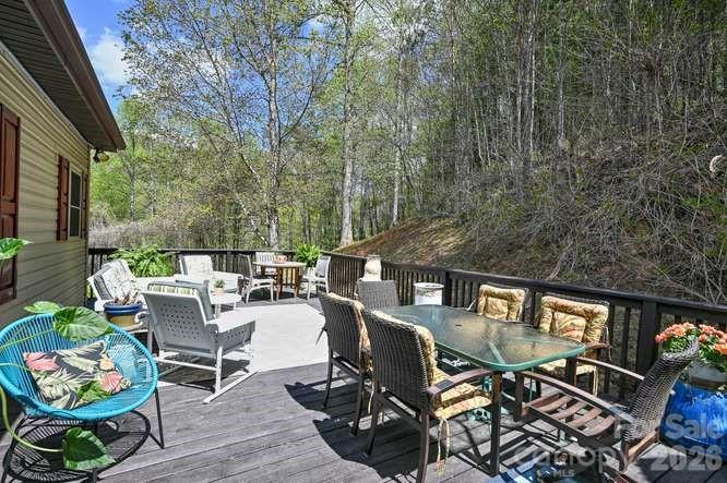 2 Ruffed Grouse Drive — Weaverville