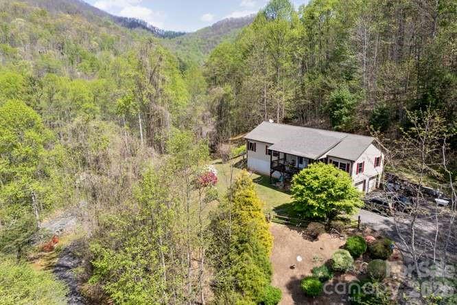 2 Ruffed Grouse Drive — Weaverville