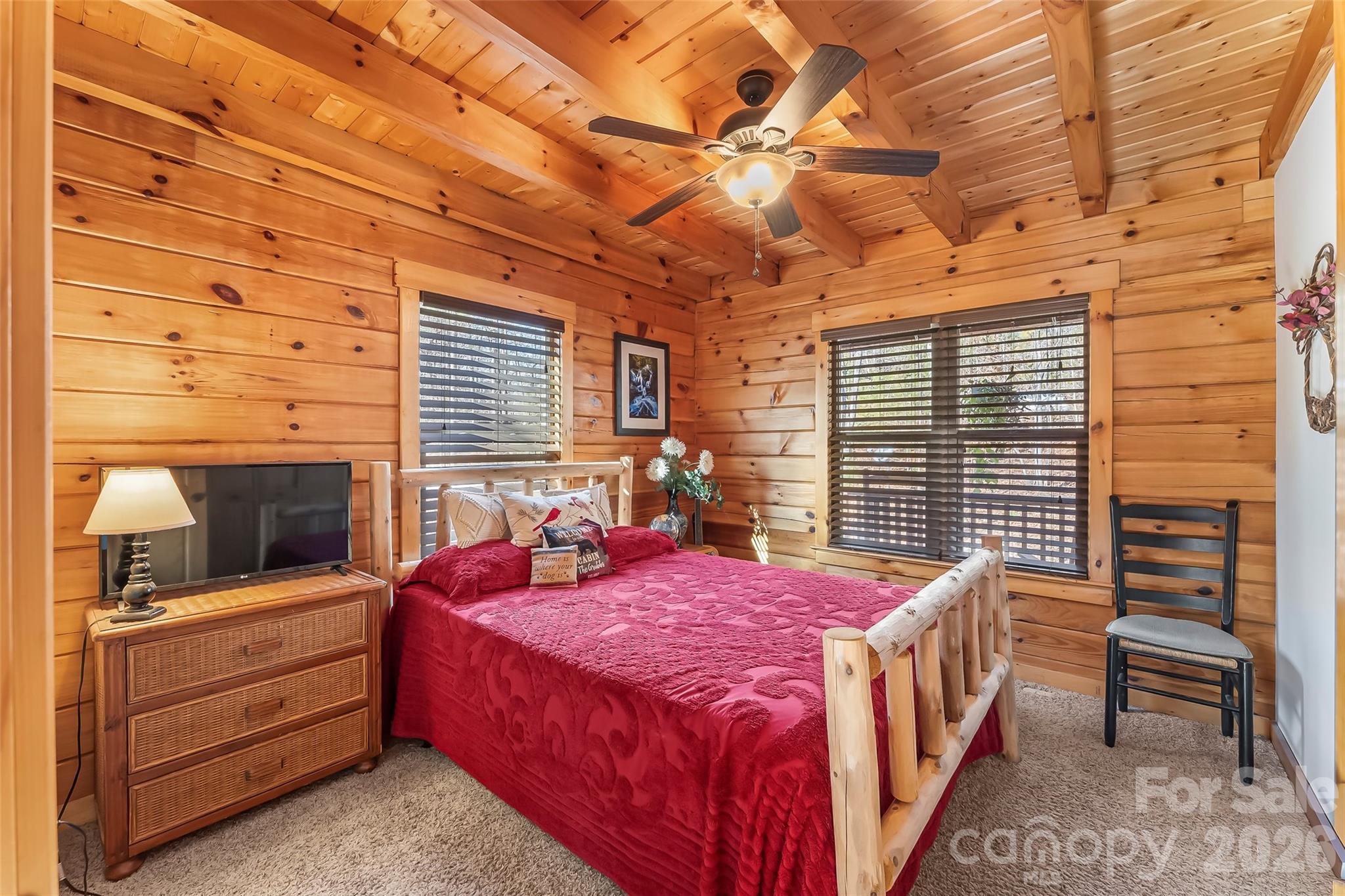 204 Mountain Vista Drive — Nebo