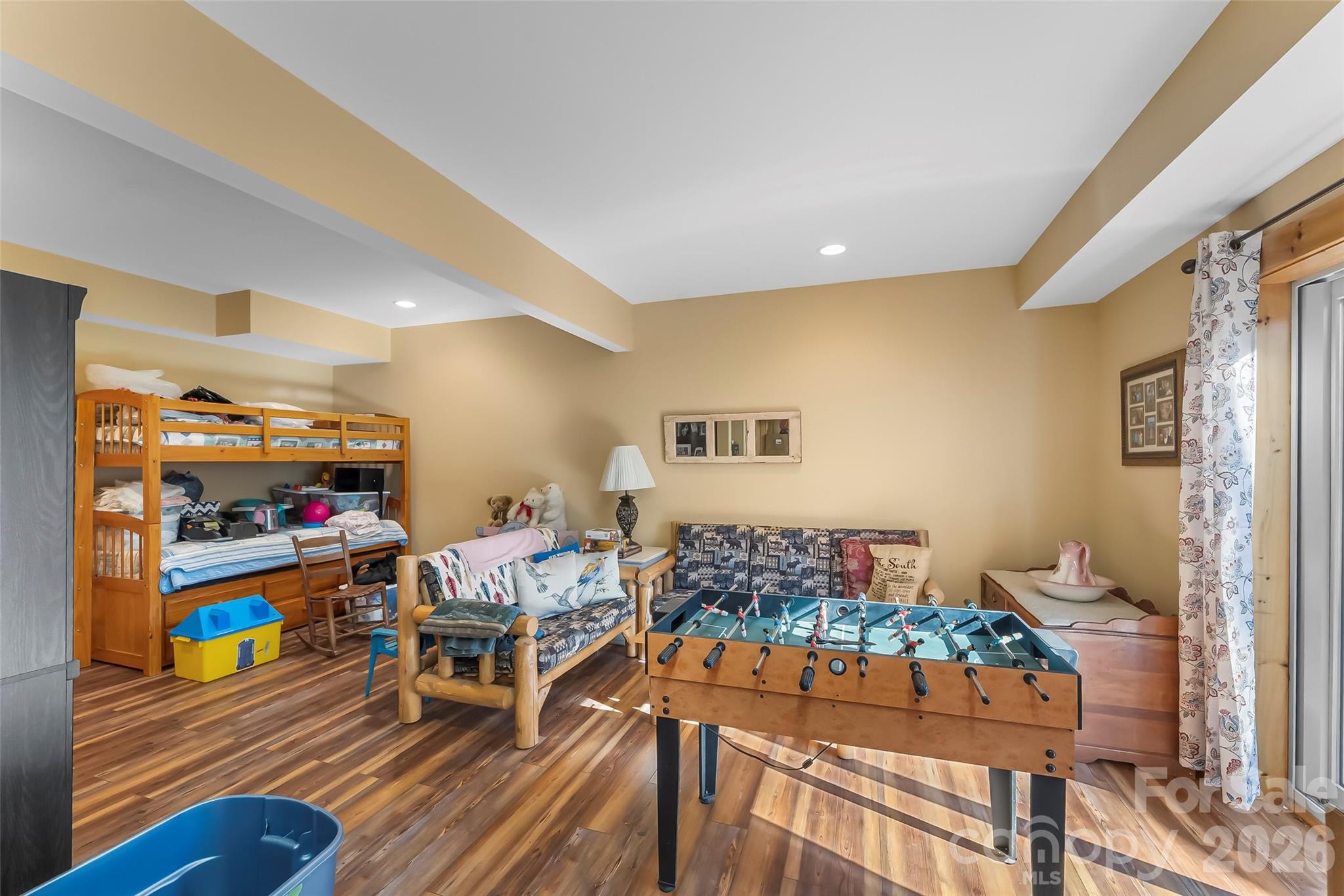 204 Mountain Vista Drive — Nebo
